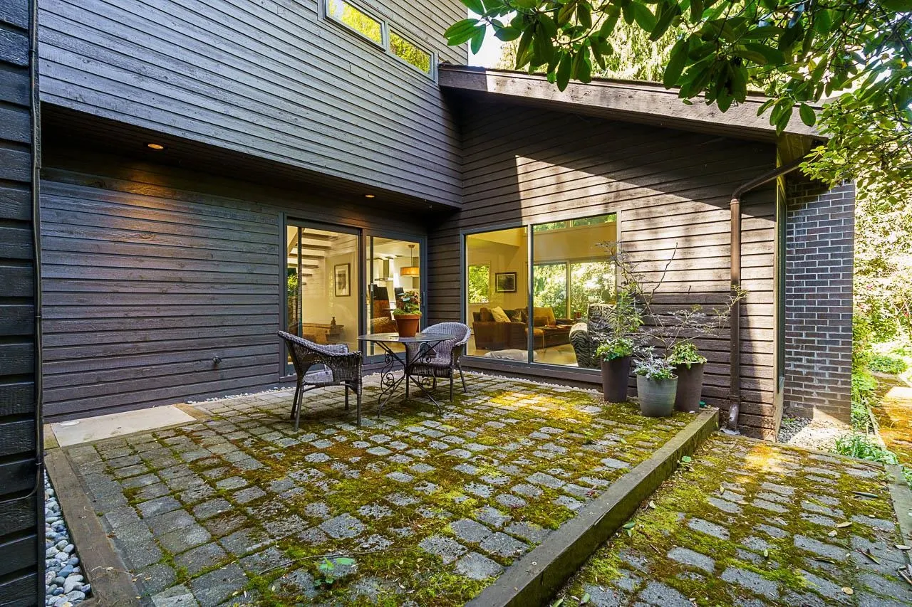 4187 Musqueam Close