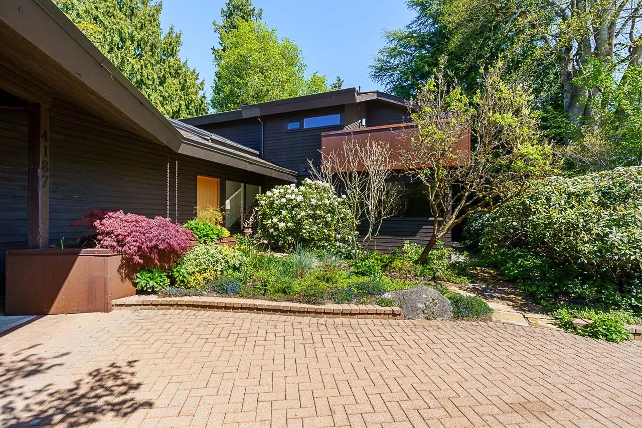 4187 Musqueam Close