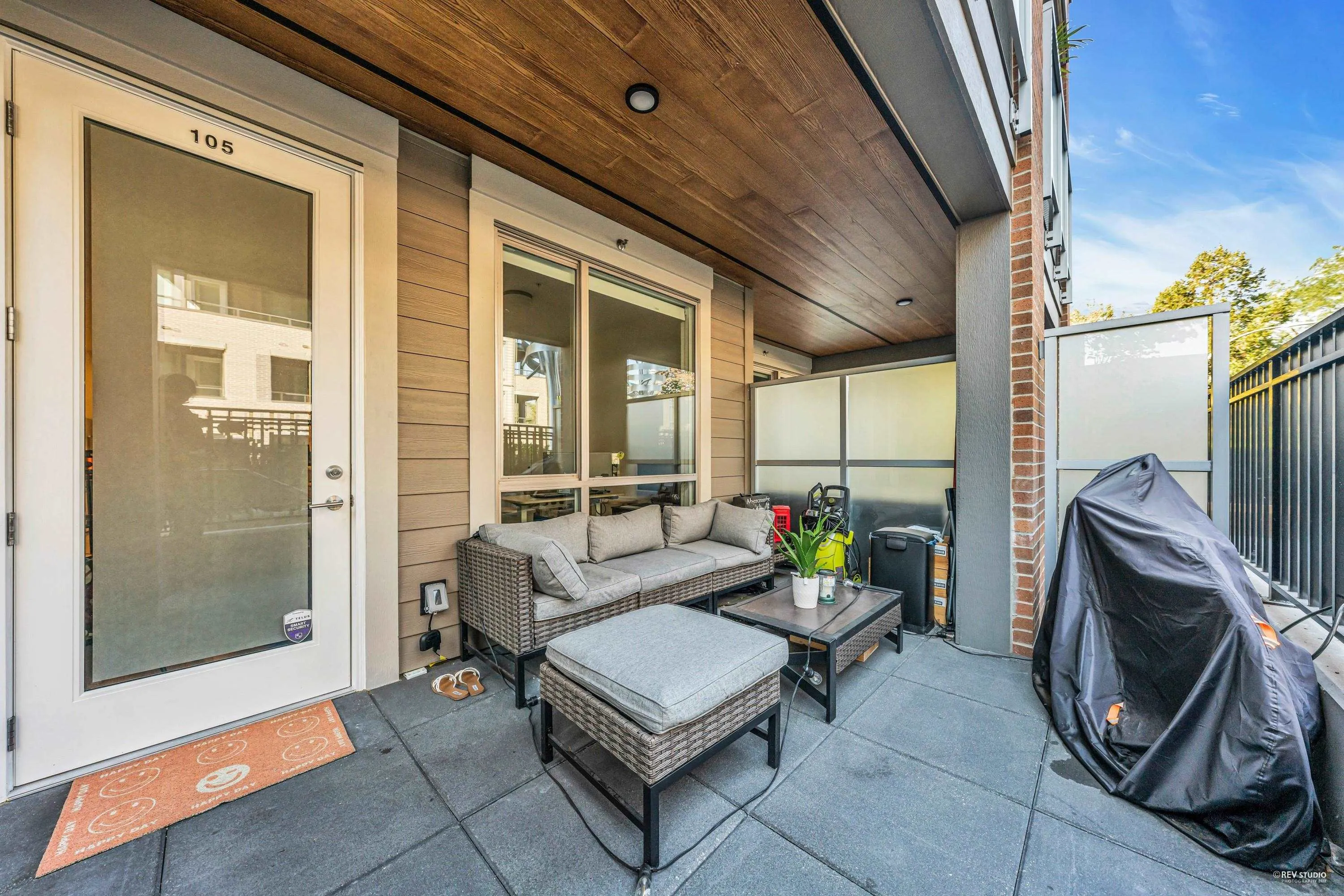 105 7133 14th Avenue
