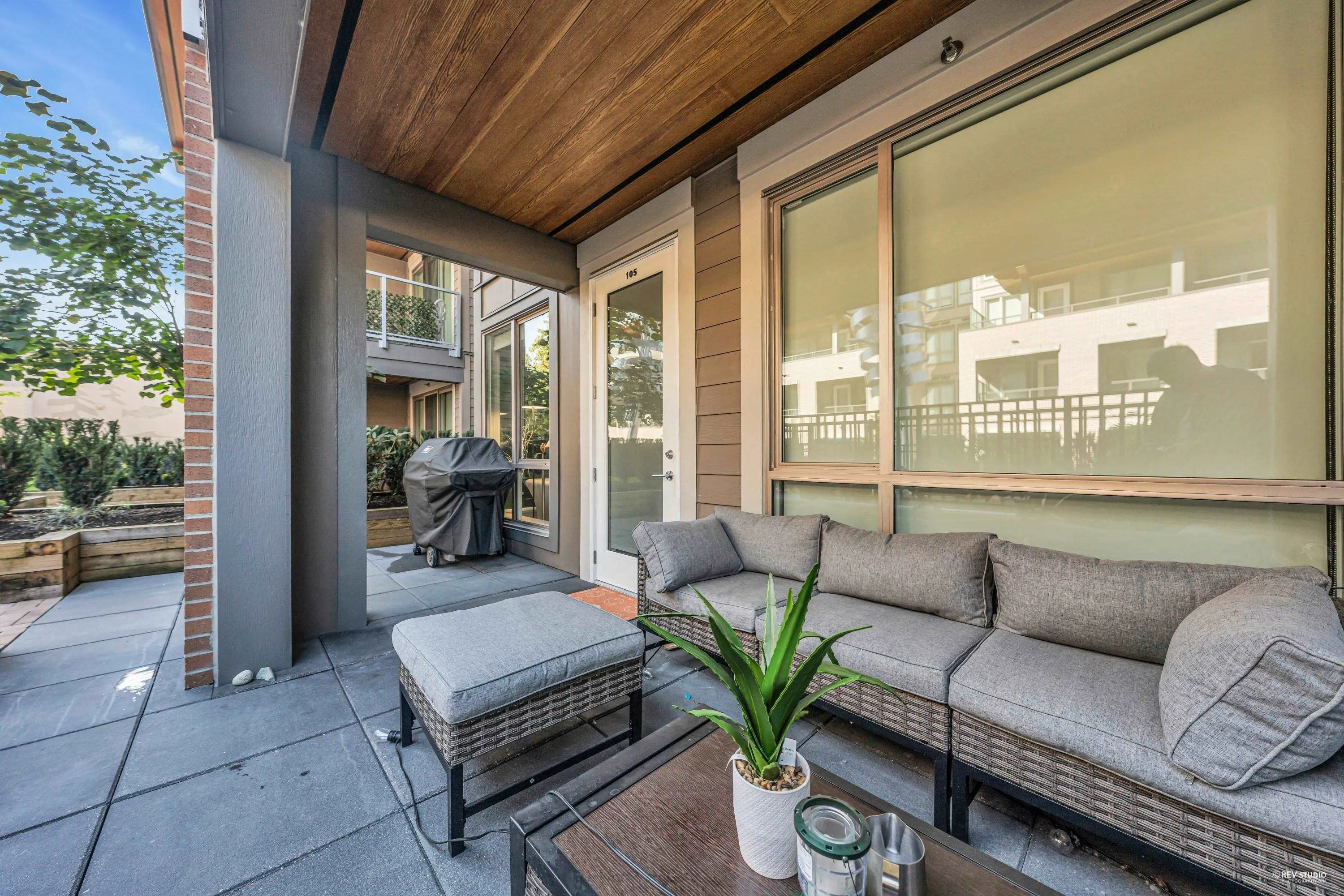 105 7133 14th Avenue
