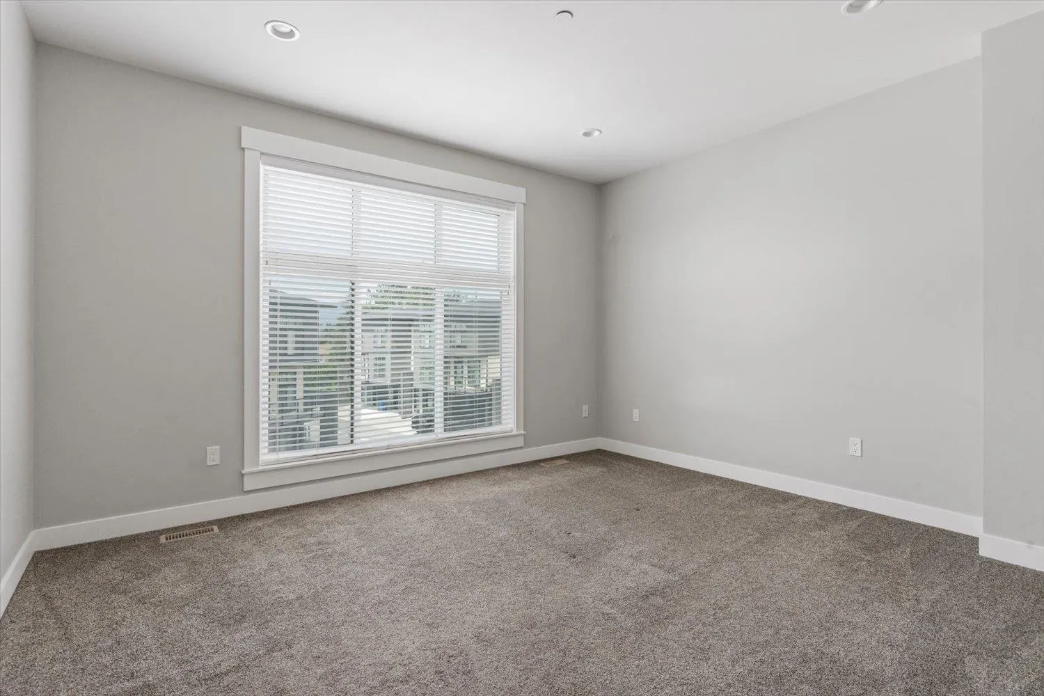 15 6029 Promontory Road