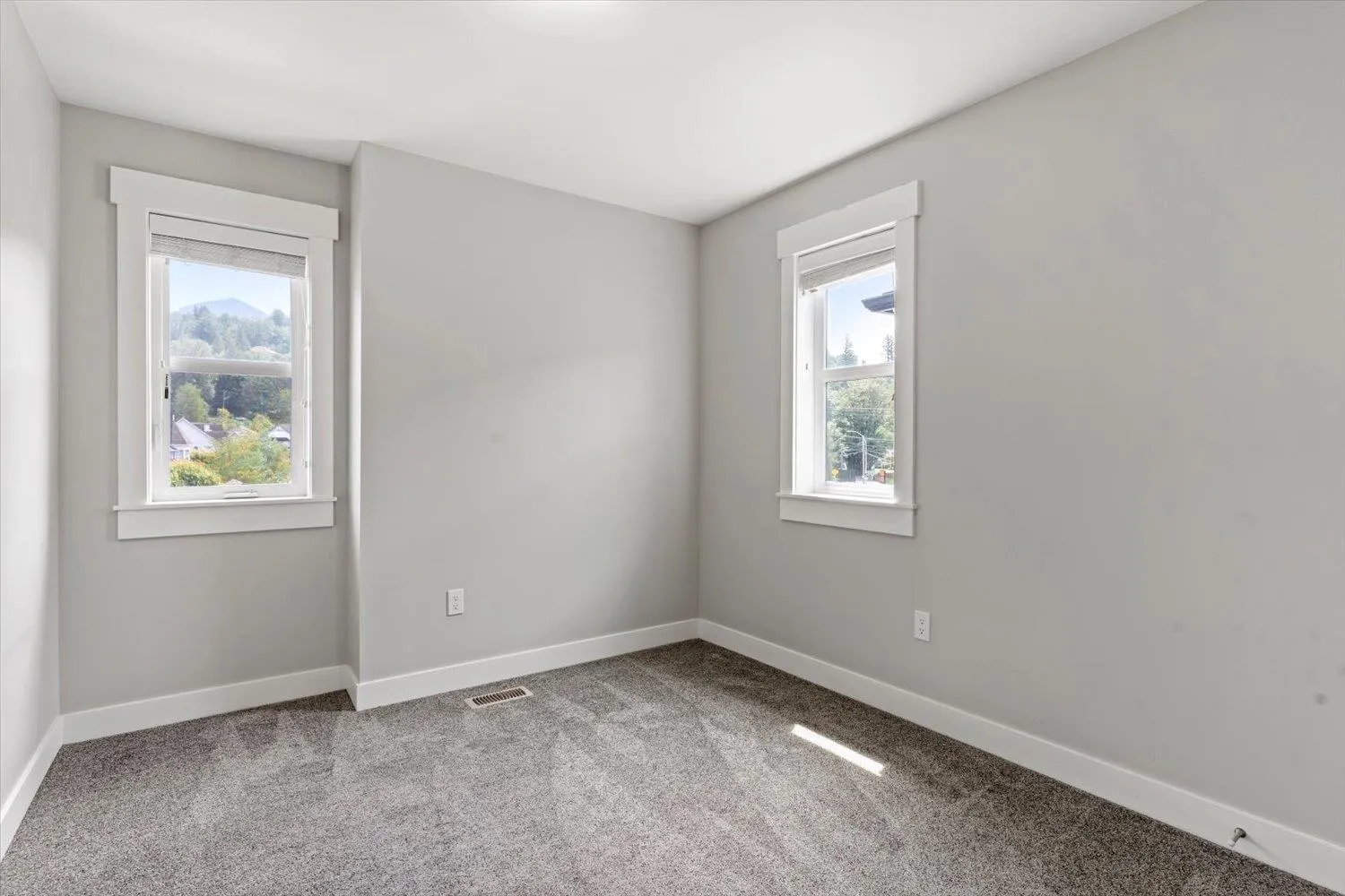 15 6029 Promontory Road