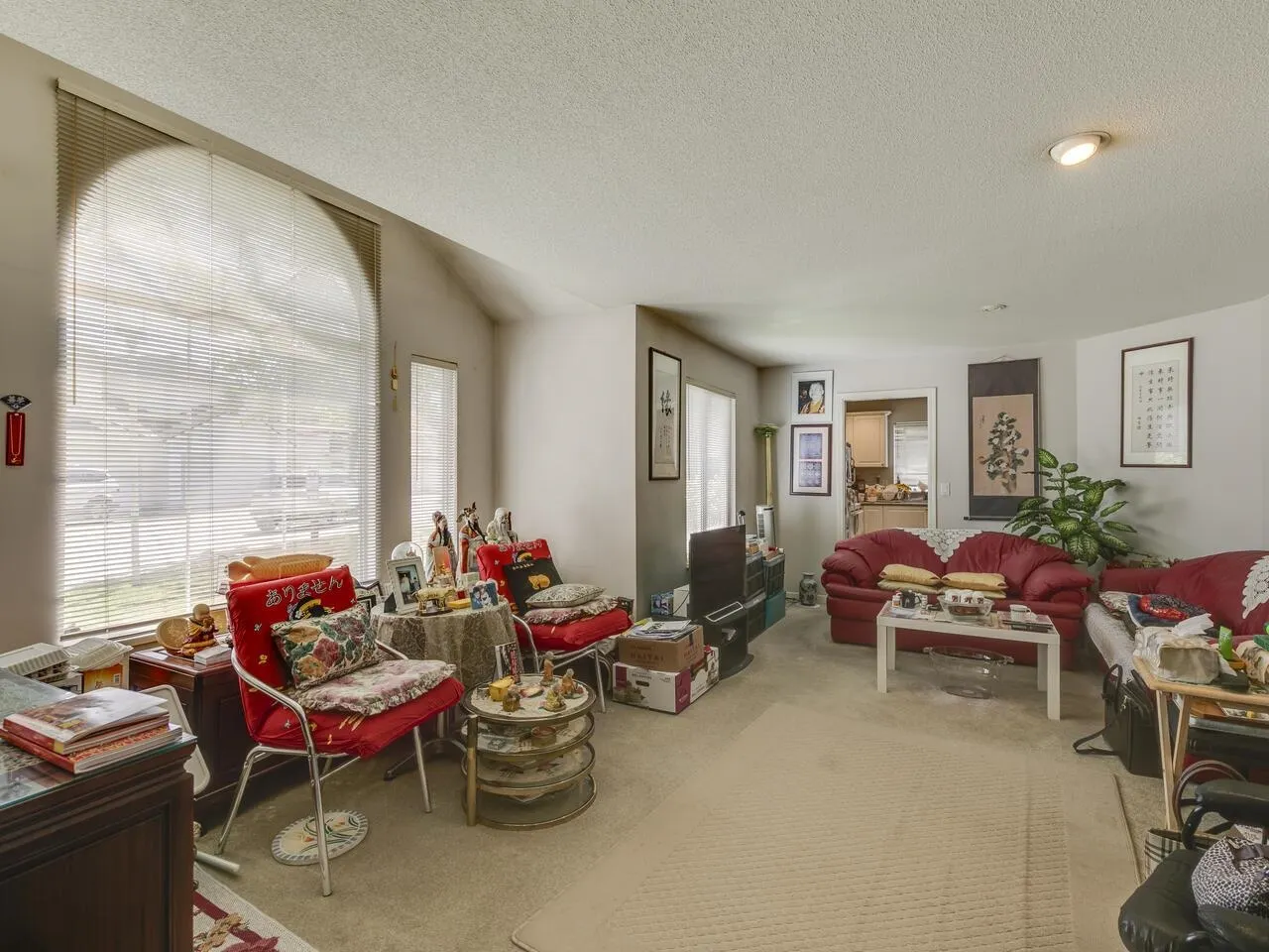 8 10000 Fisher Gate