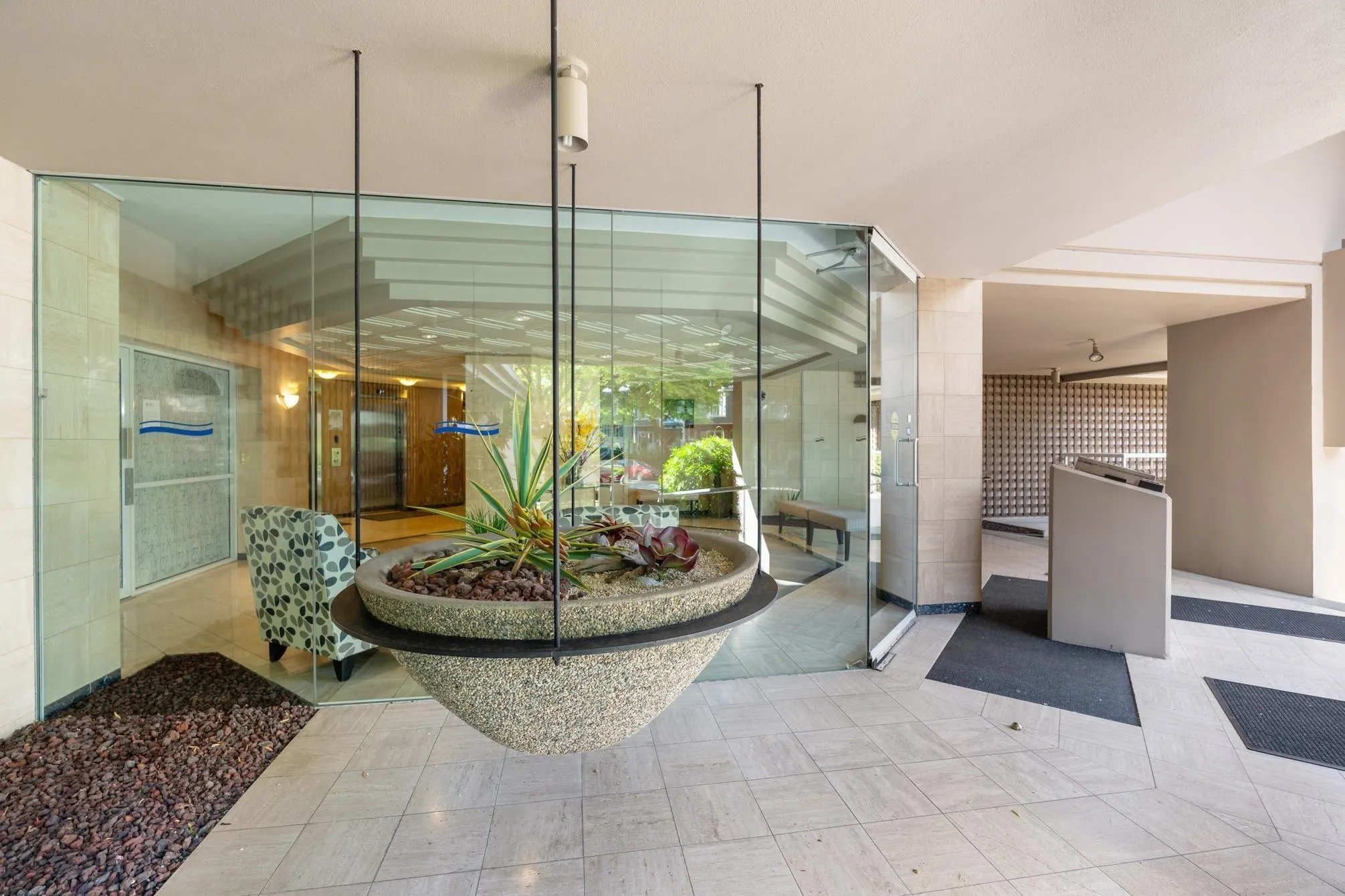 502 1065 Quayside Drive