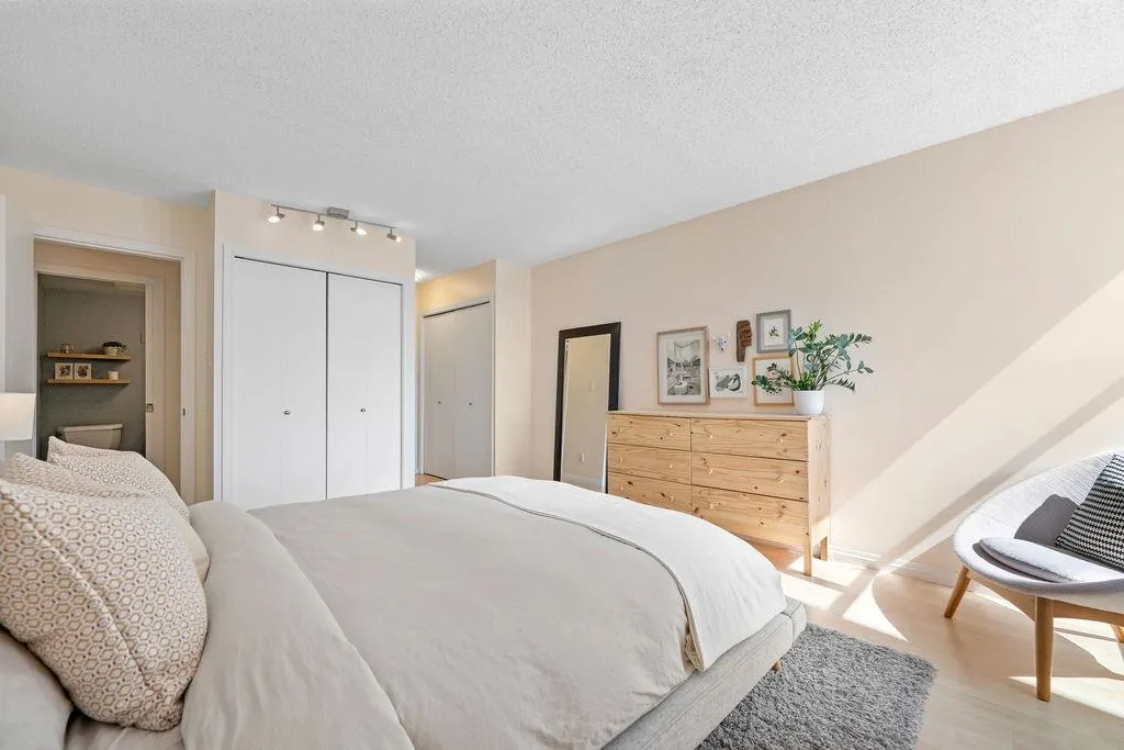 502 1065 Quayside Drive