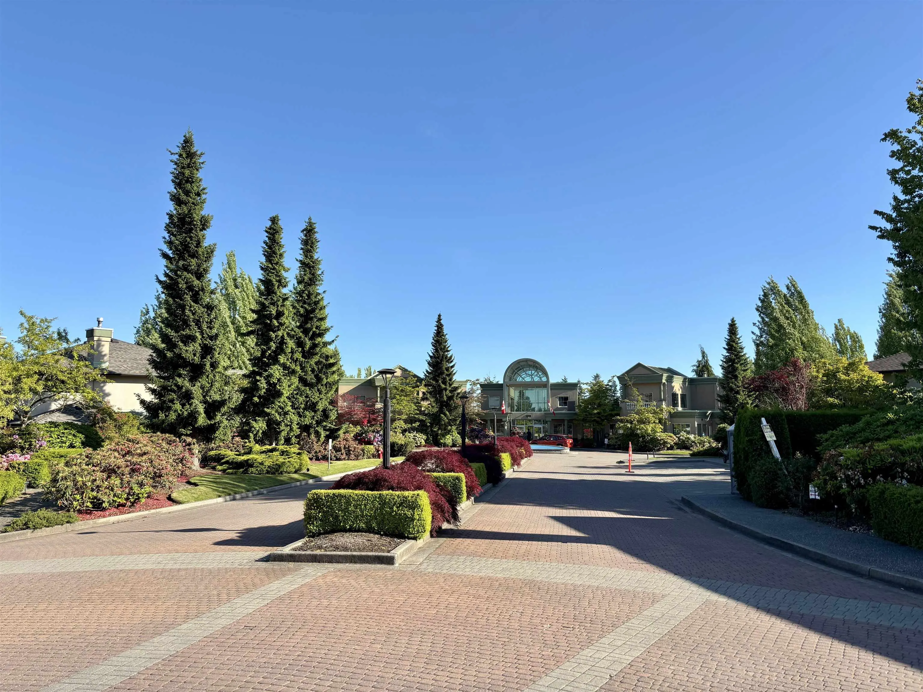 210 13860 70 Avenue