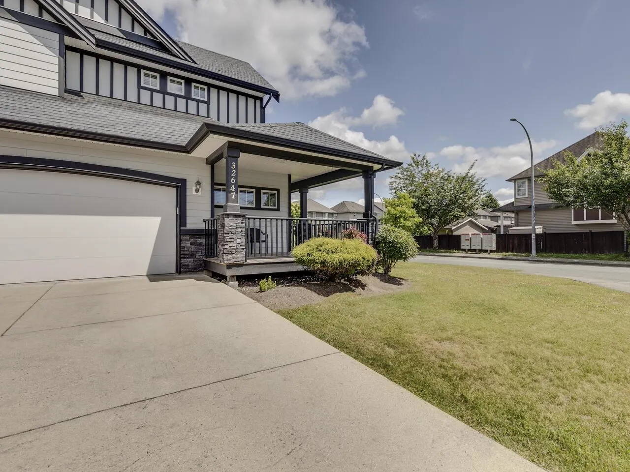 32647 Appleby Court