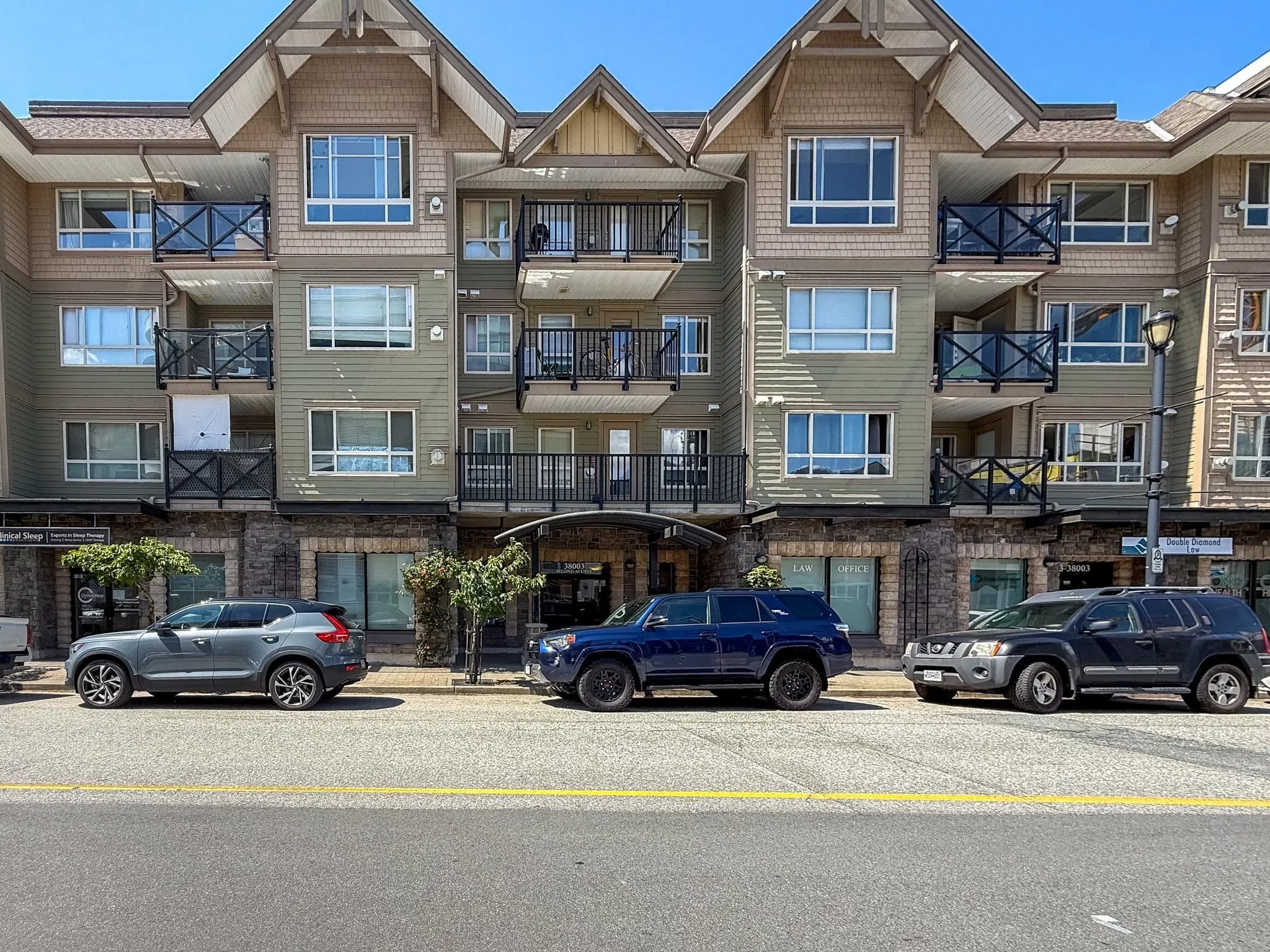 305 38003 Second Avenue