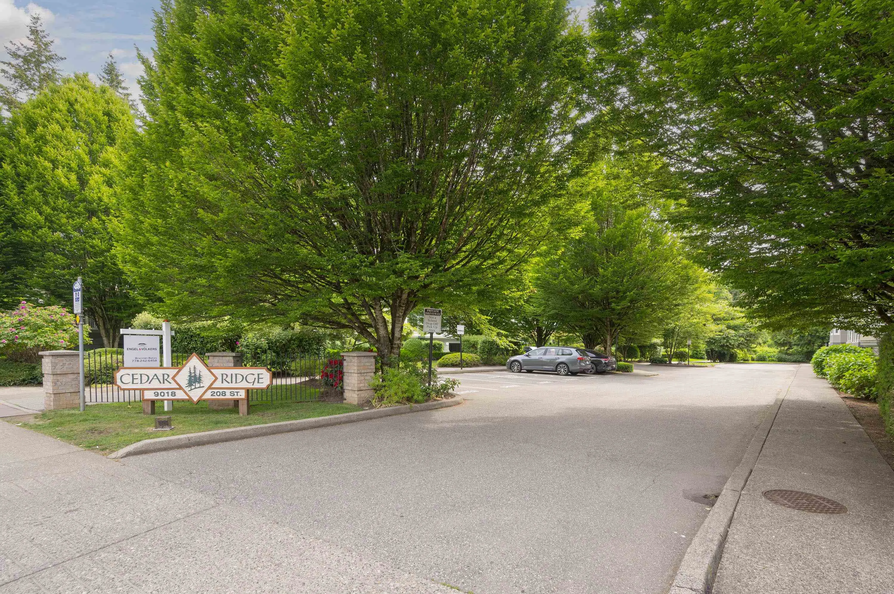 209 9018 208 Street