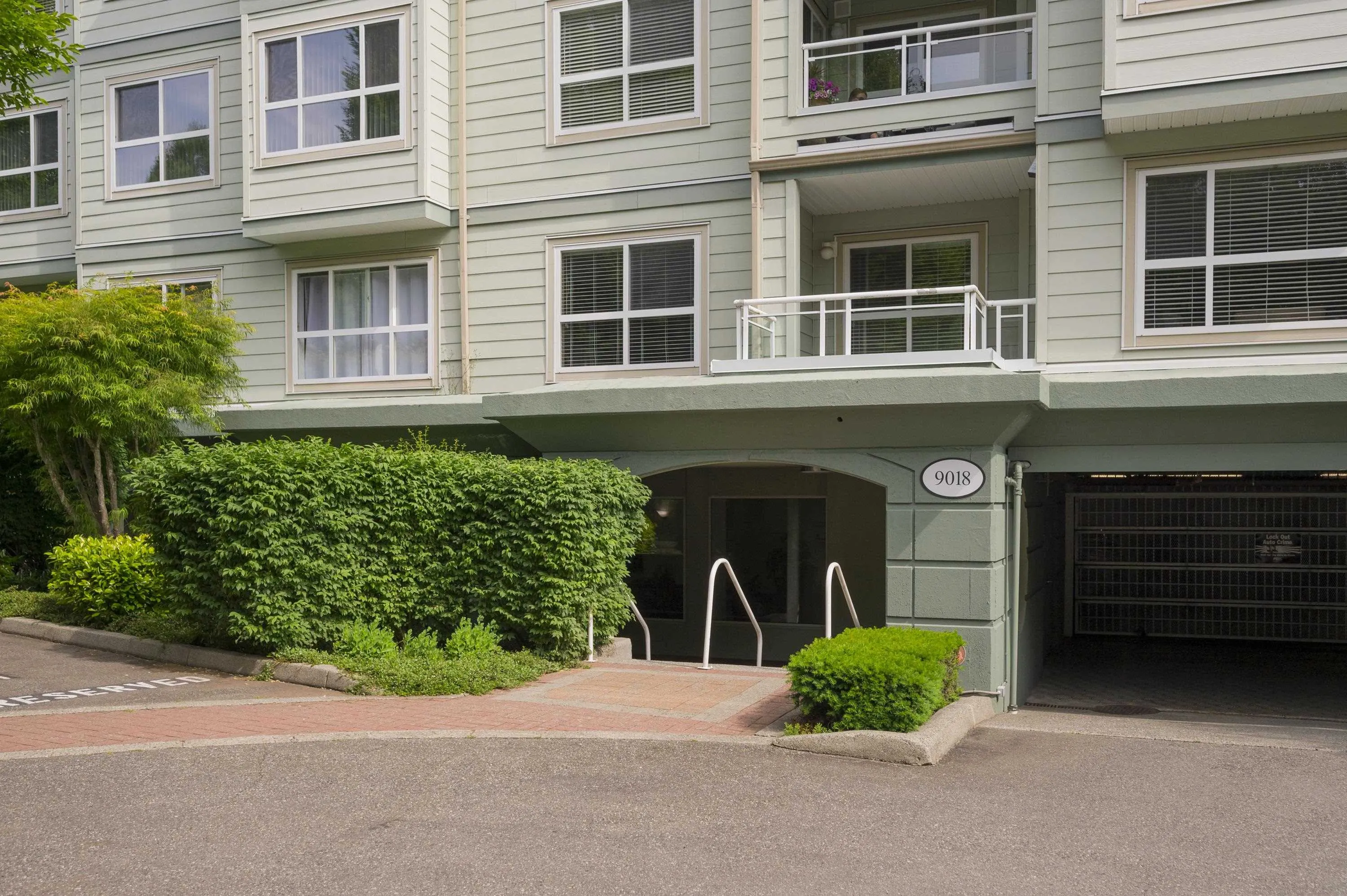 209 9018 208 Street
