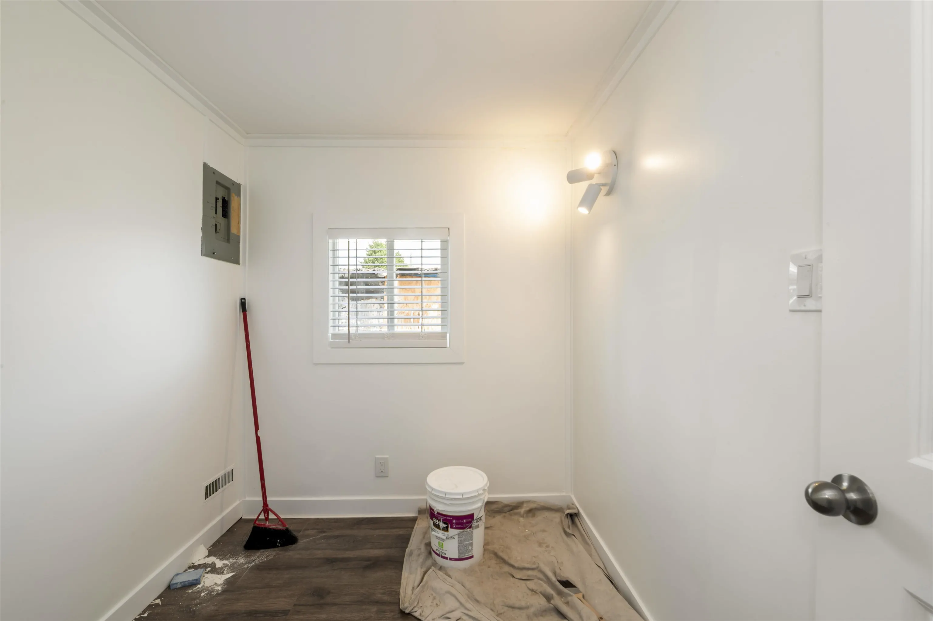 9B 26892 Fraser Highway