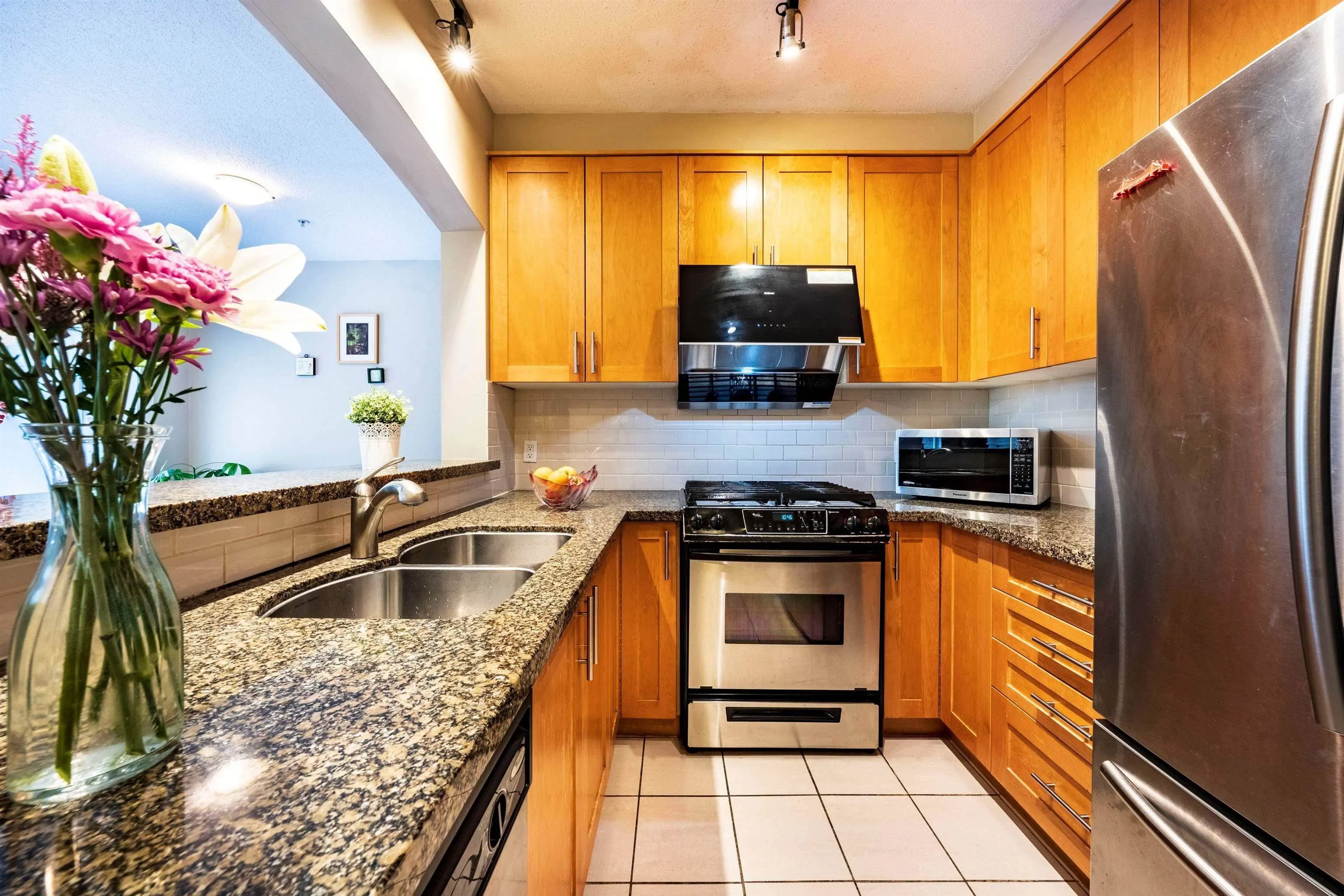 21X 4885 Valley Drive