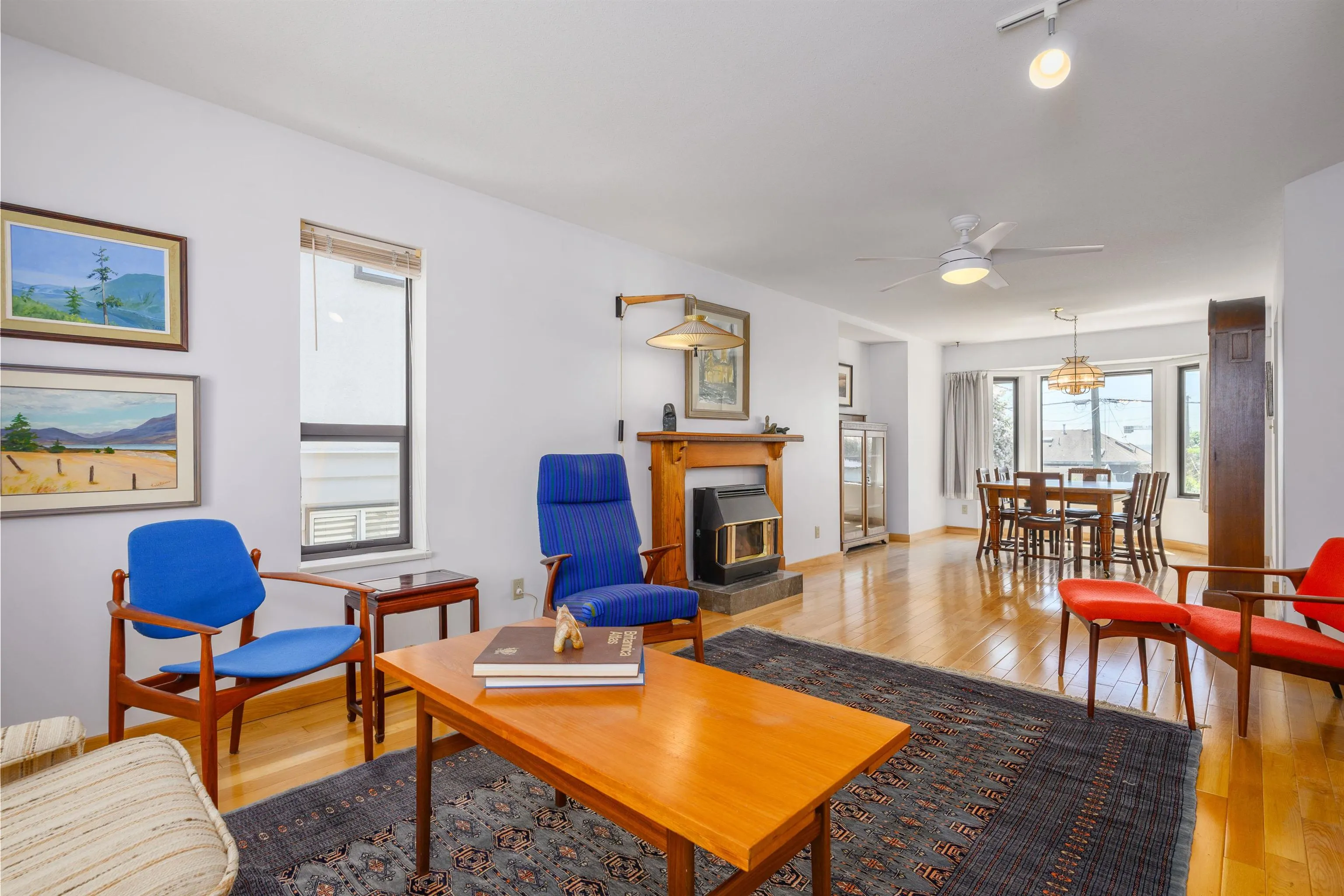 513 E 5th Street