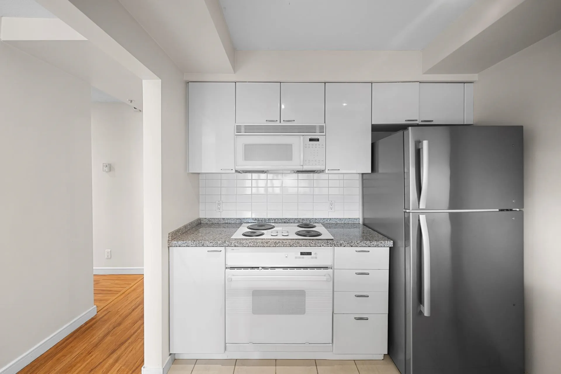 1406 1288 Alberni Street
