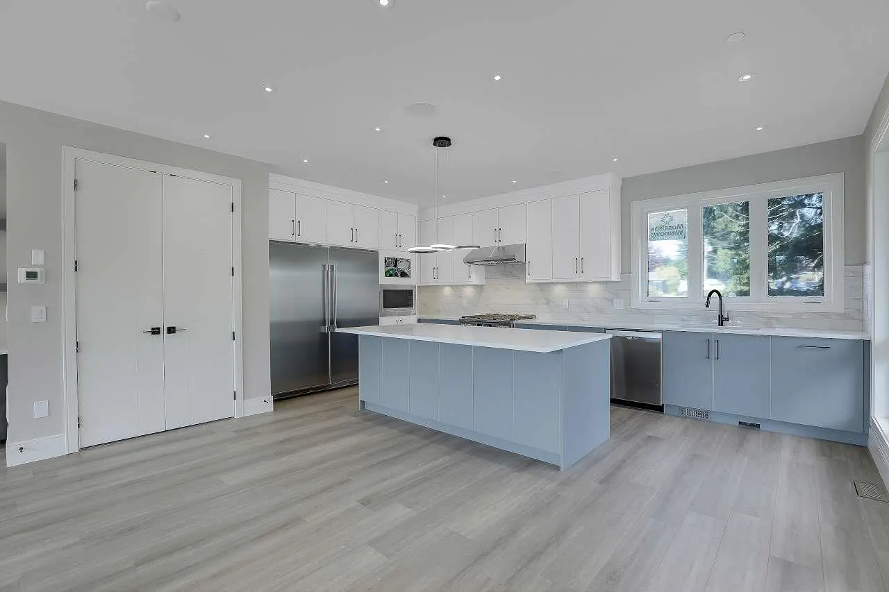 1139 Axen Road
