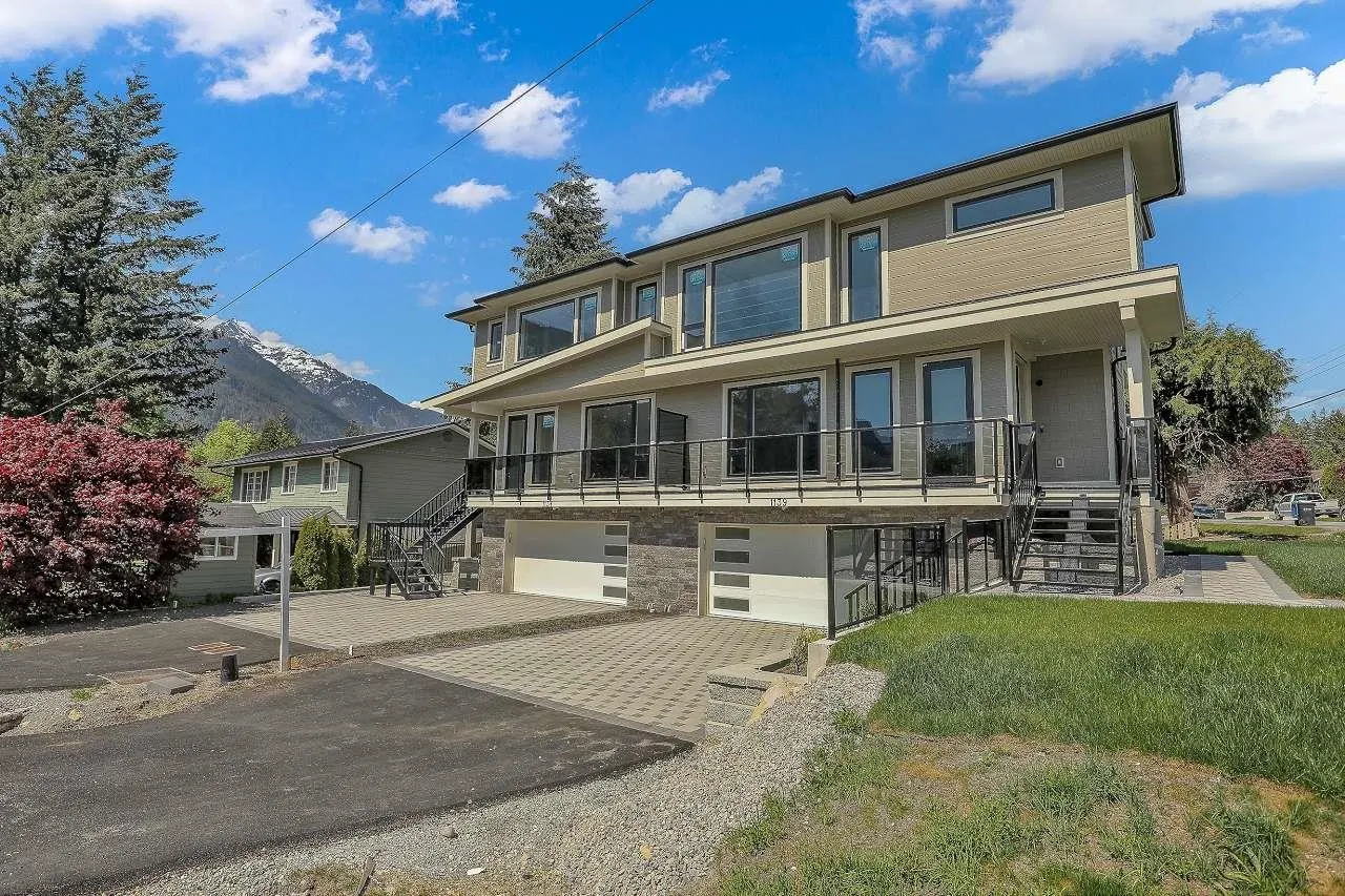 1139 Axen Road