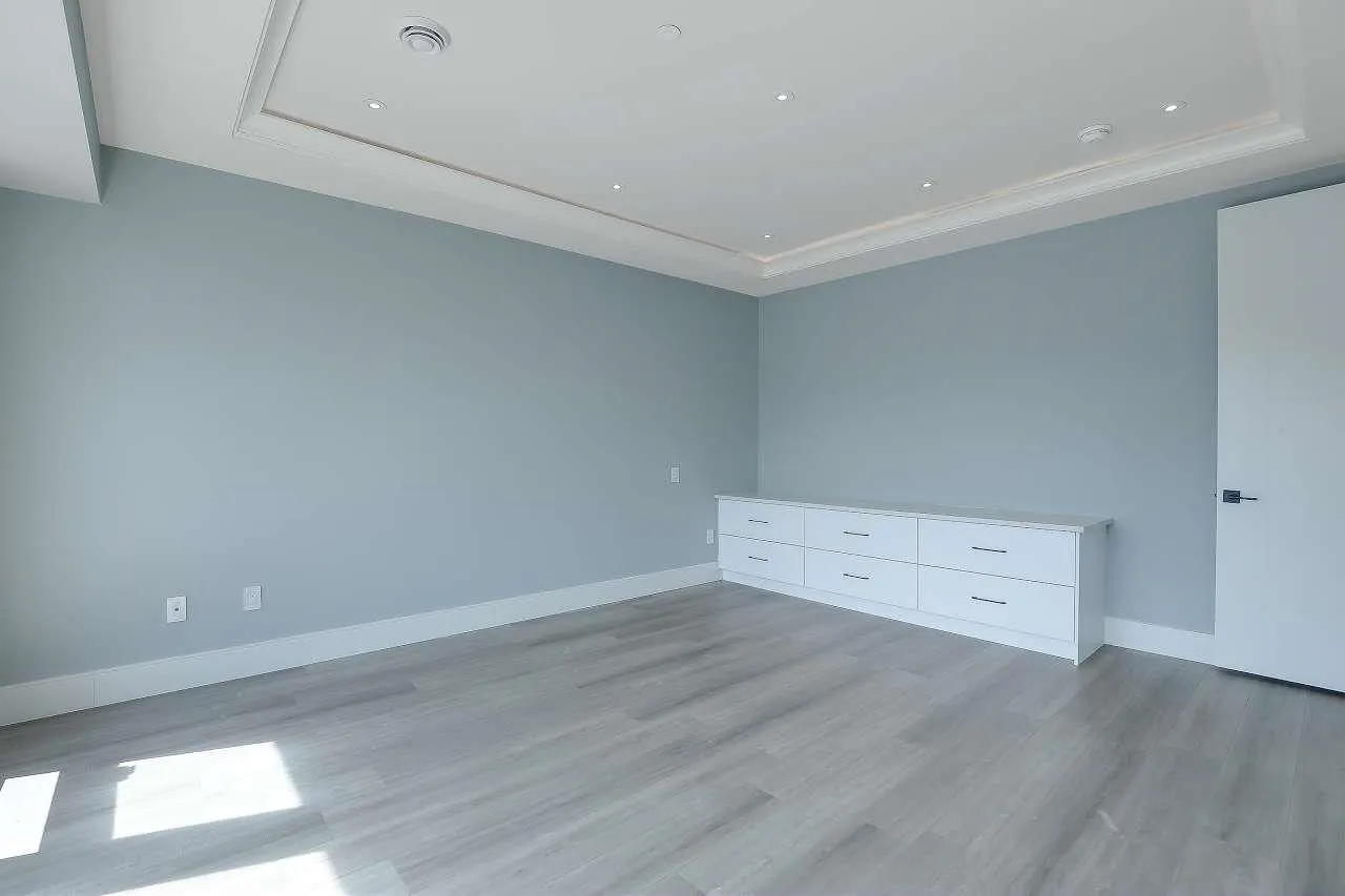 1139 Axen Road
