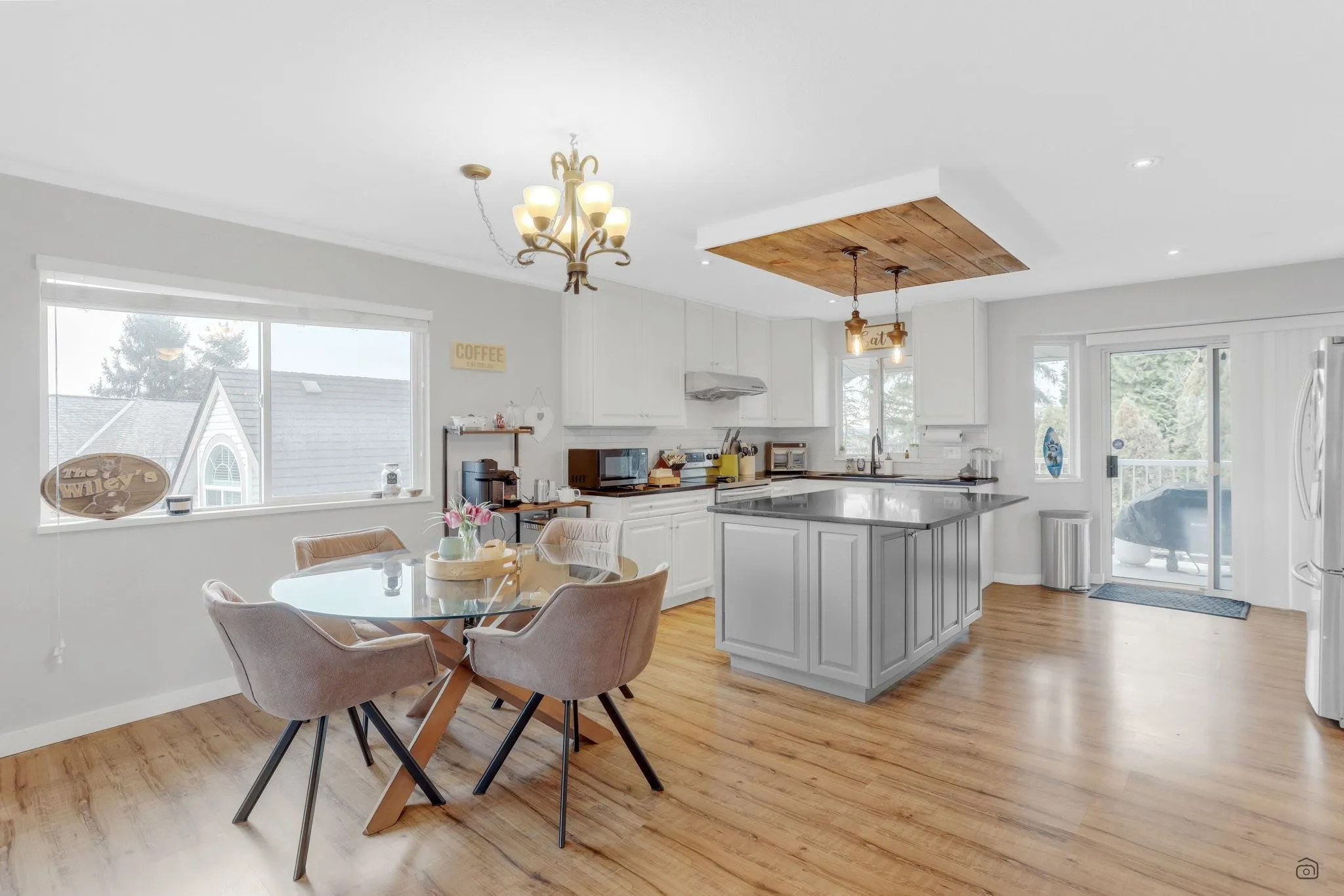 19020 60a Avenue