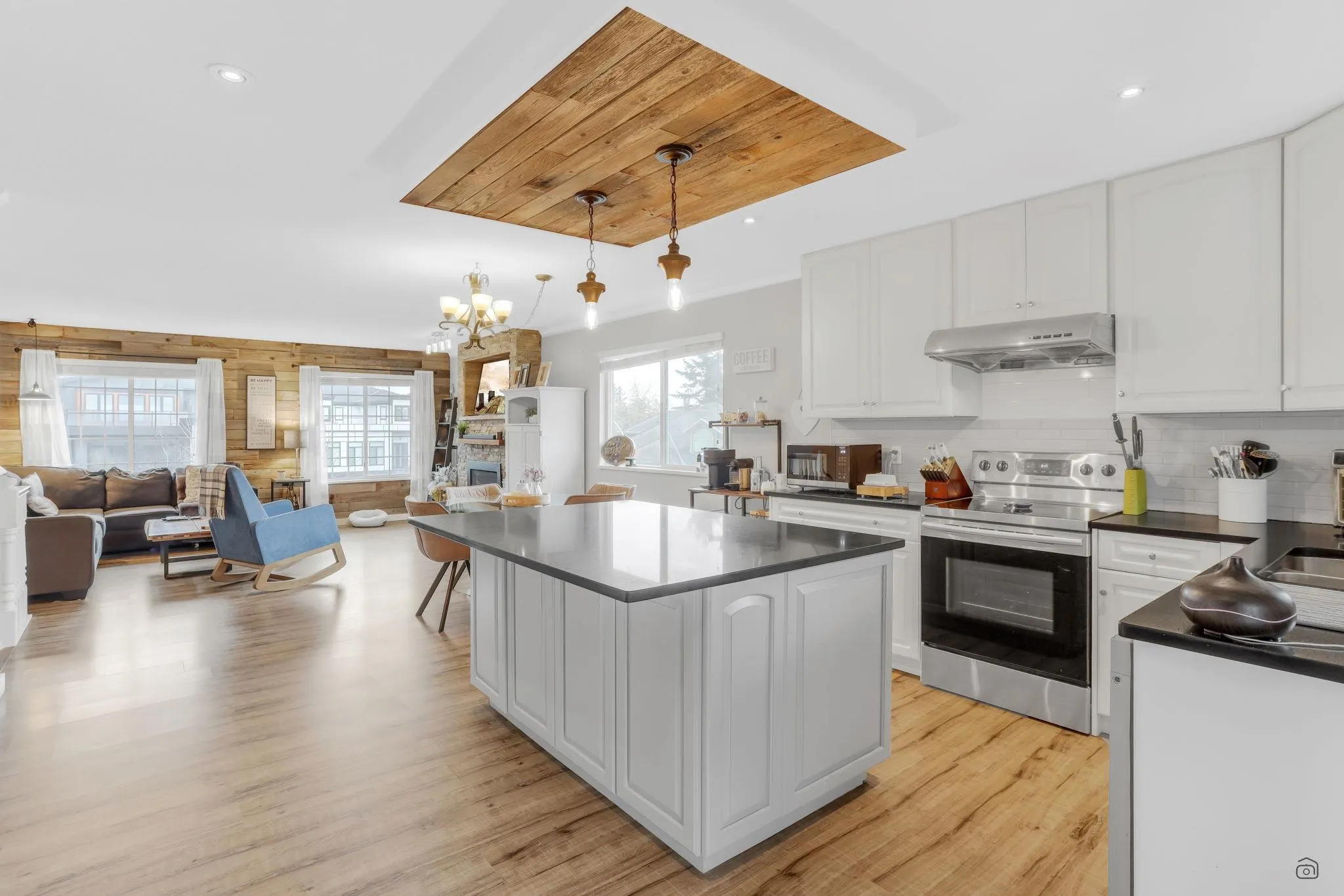 19020 60a Avenue