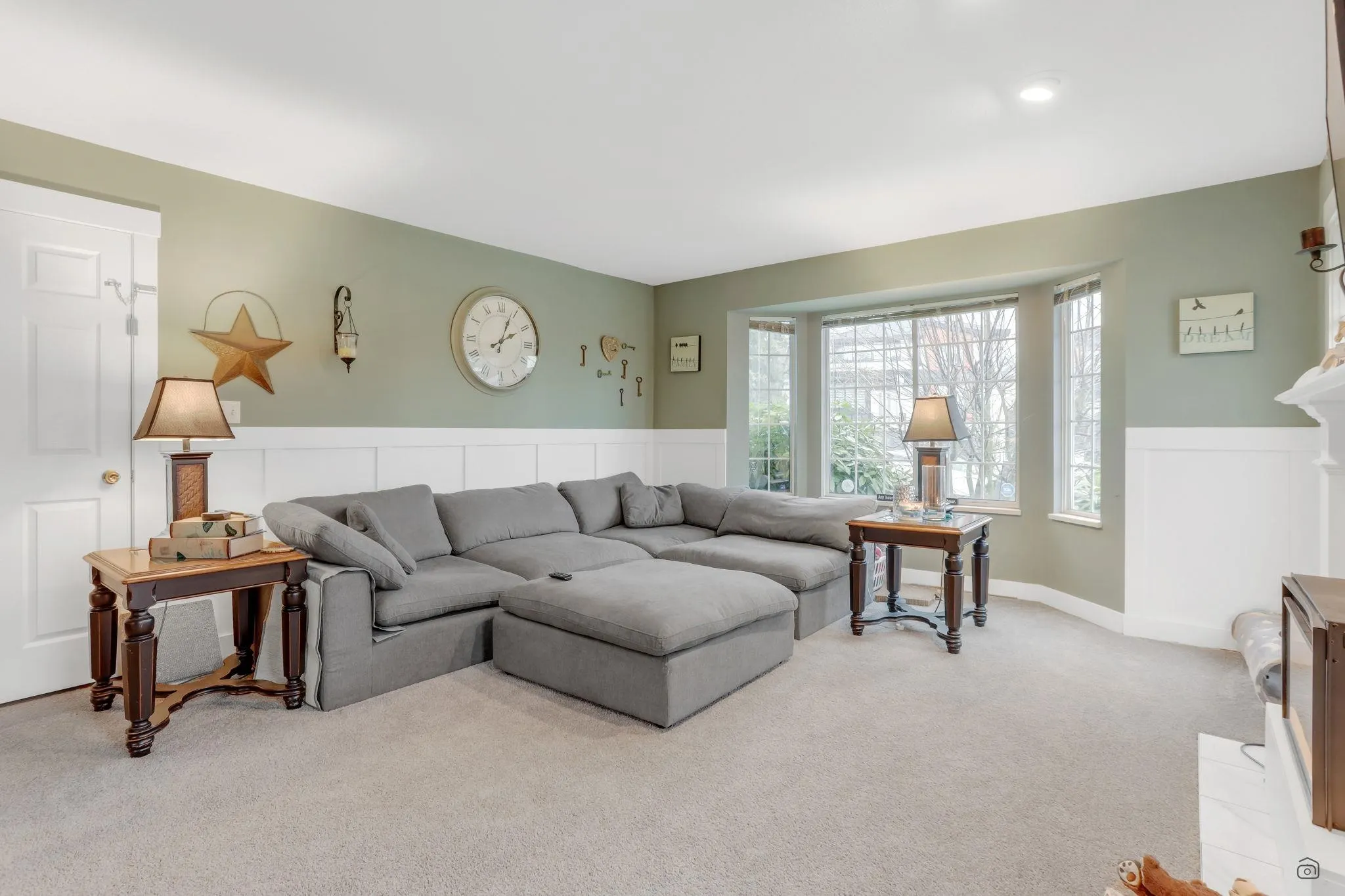 19020 60a Avenue