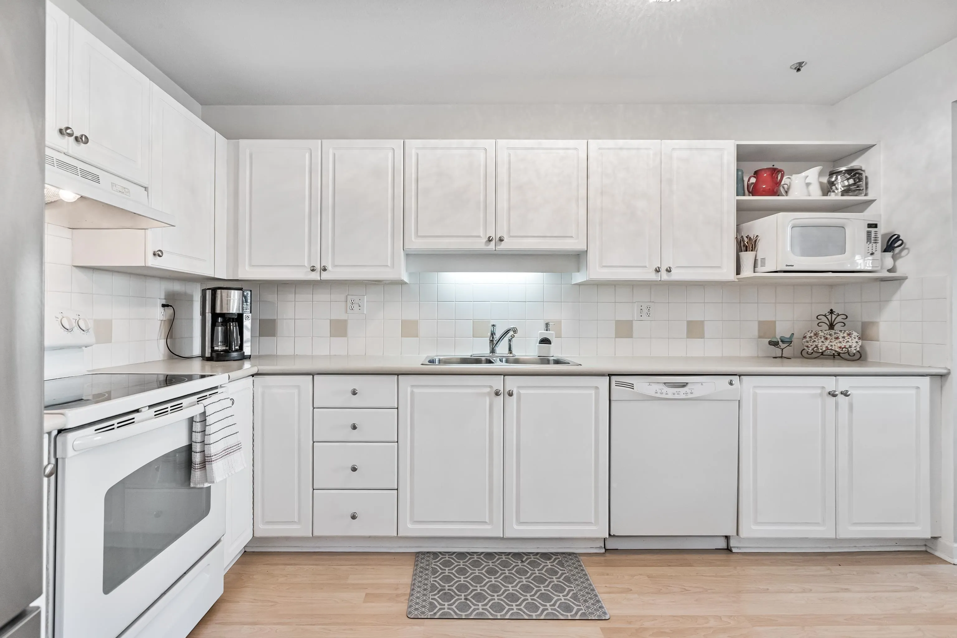 308 19121 Ford Road