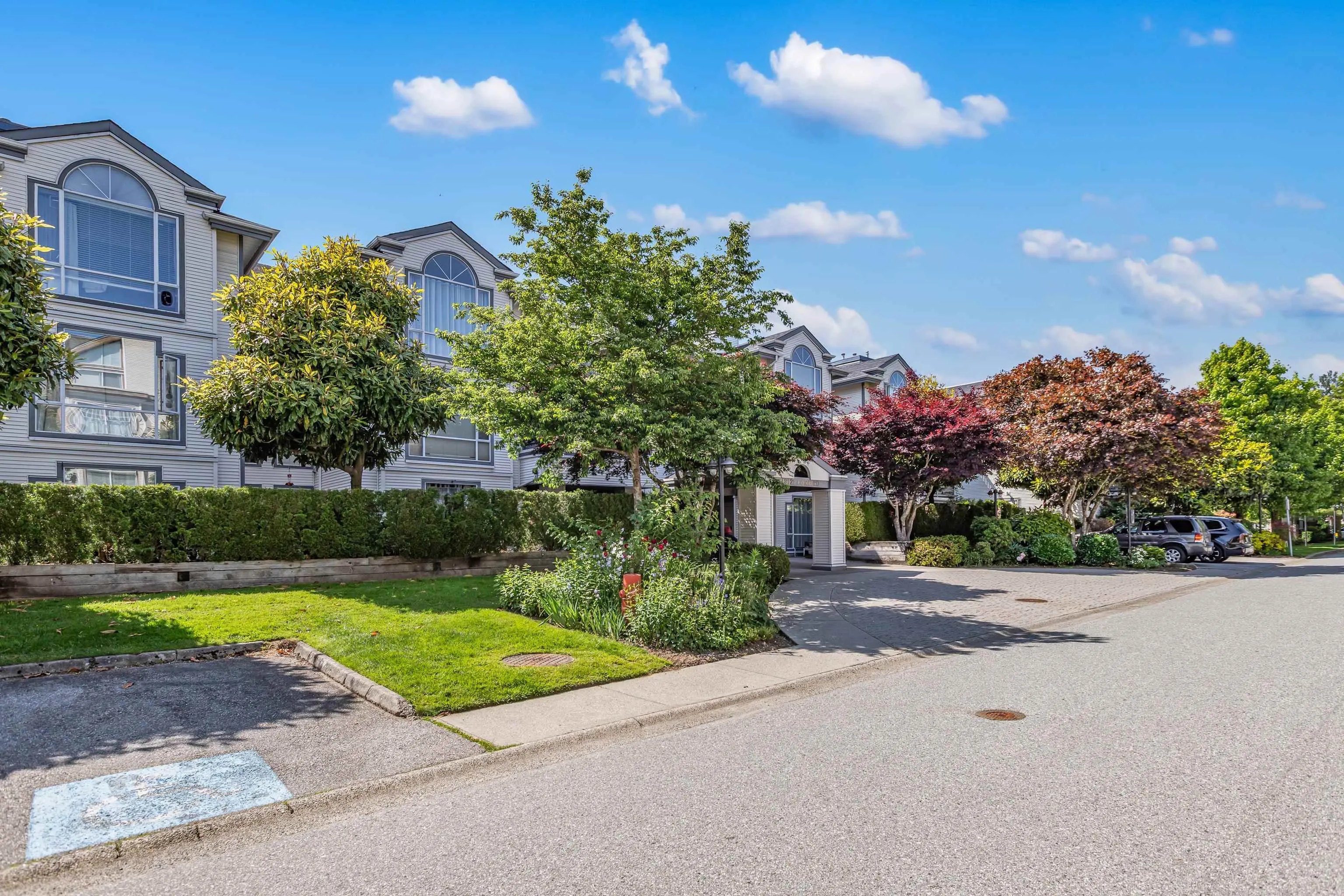 308 19121 Ford Road