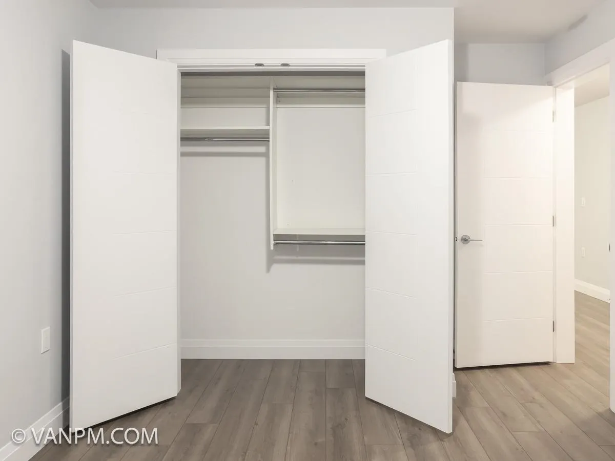 Basement 3XX Finnigan Street