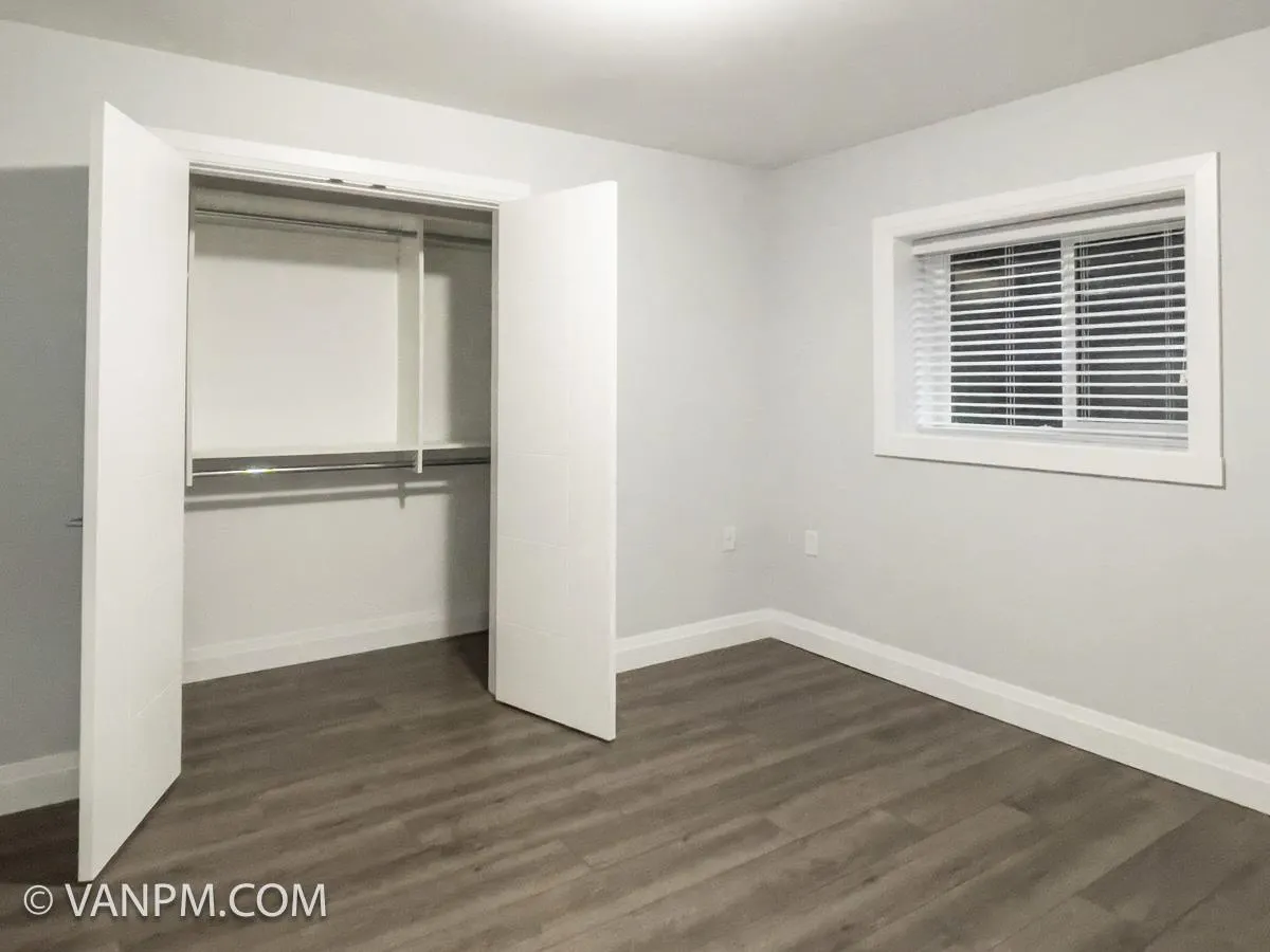 Basement 3XX Finnigan Street