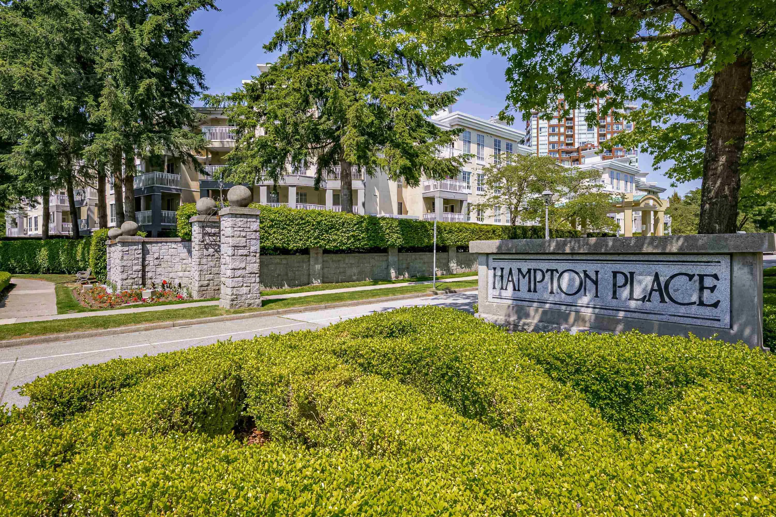 213 5835 Hampton Place