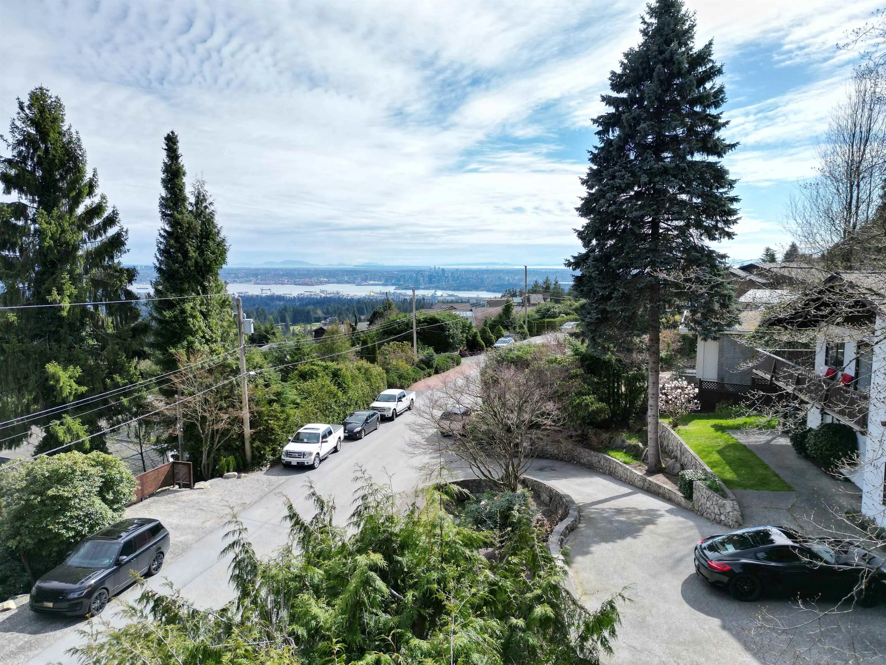 478 Craigmohr Drive