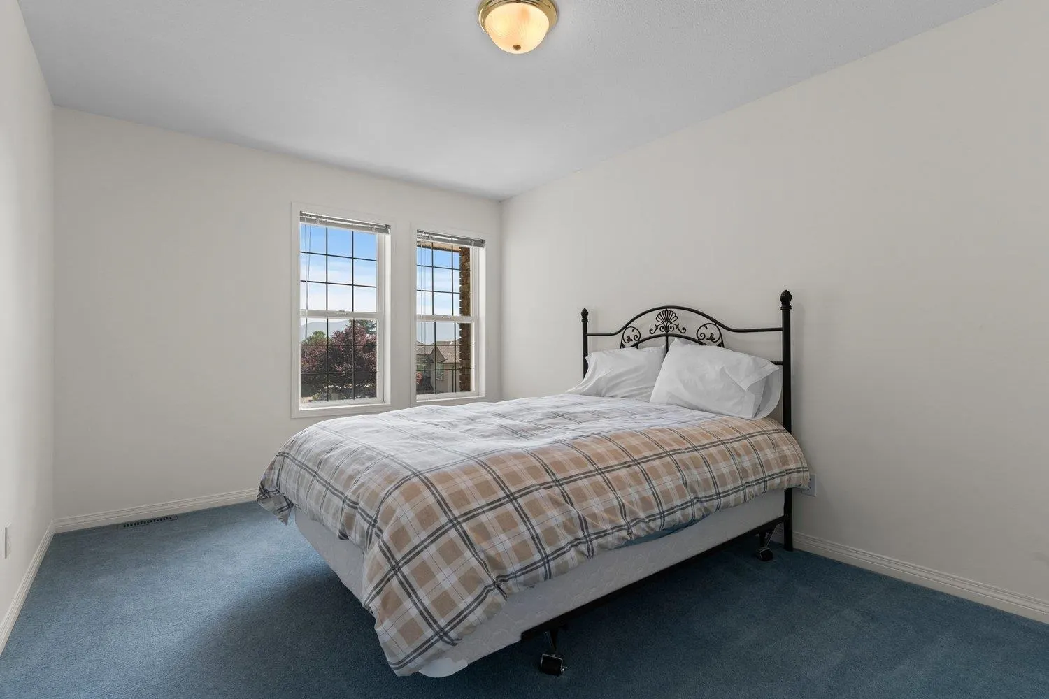 36477 Country Place