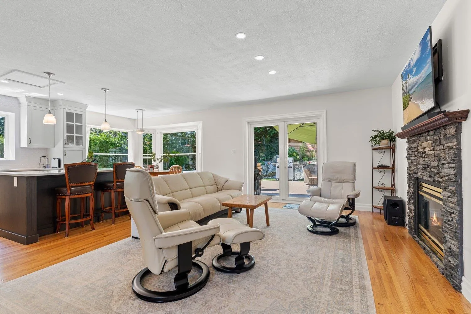 36477 Country Place