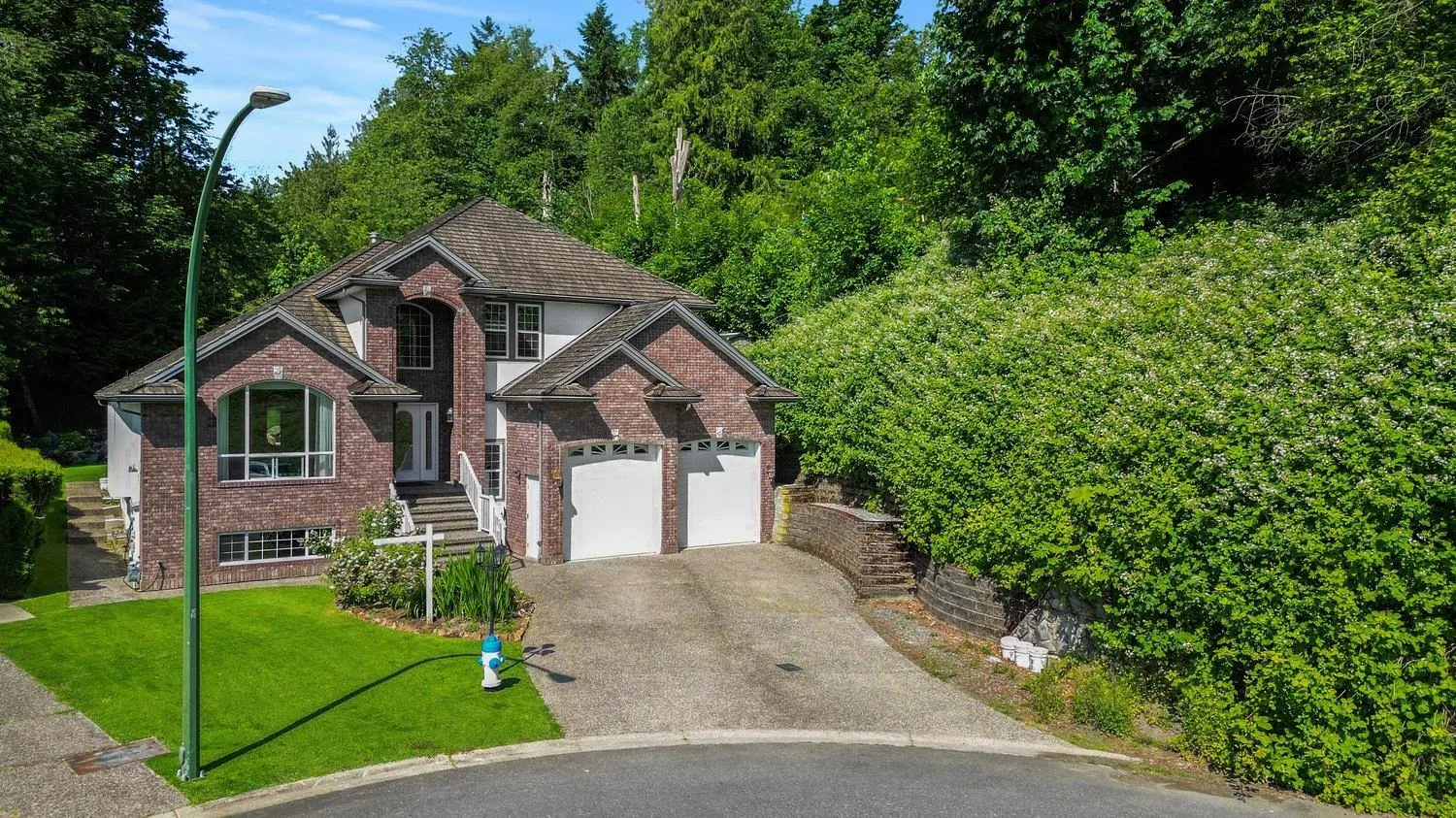 36477 Country Place