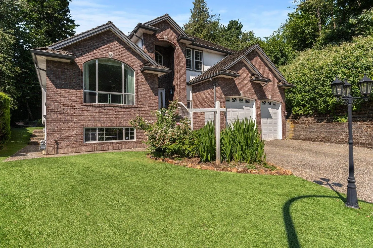 36477 Country Place