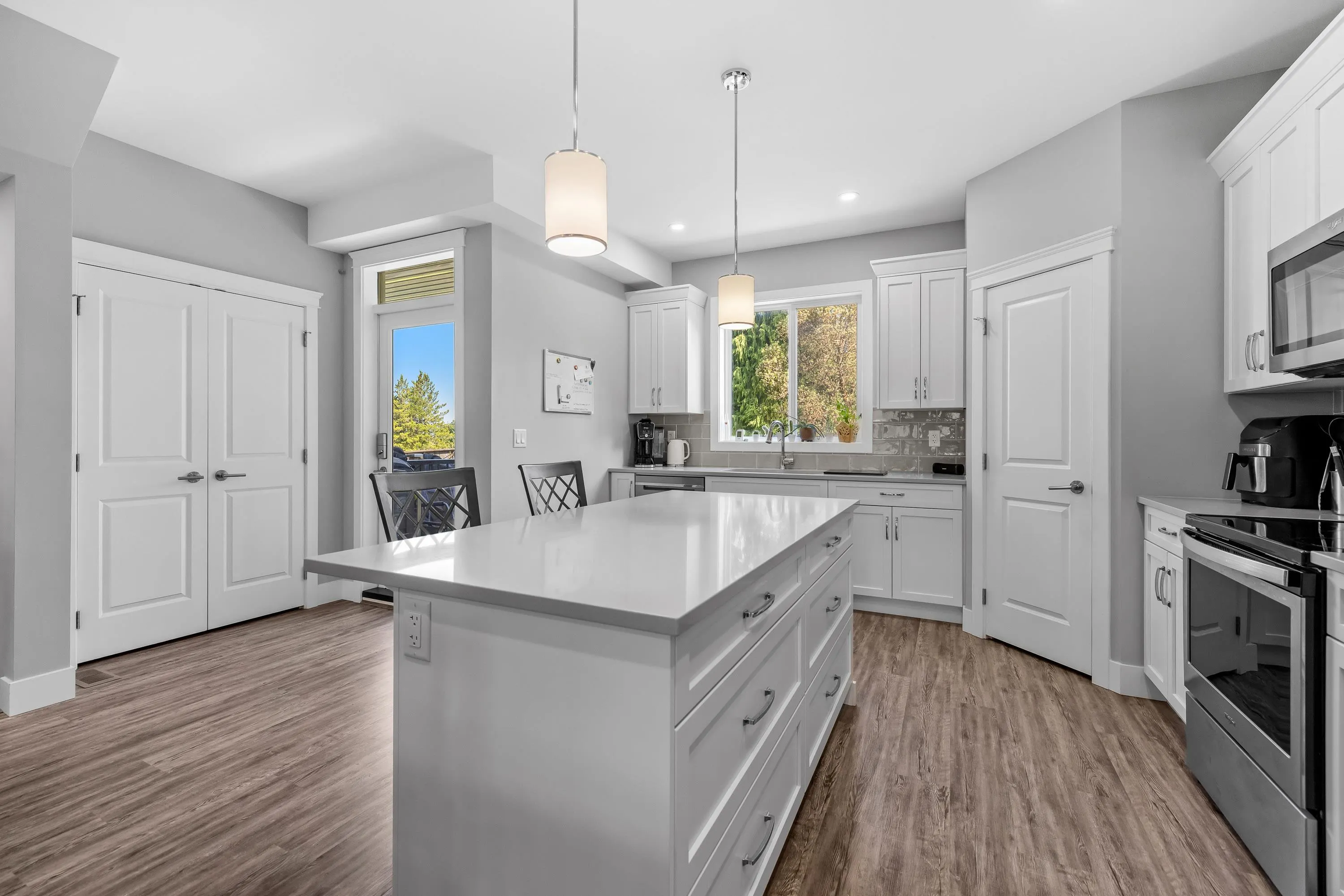26 4295 Old Clayburn Road