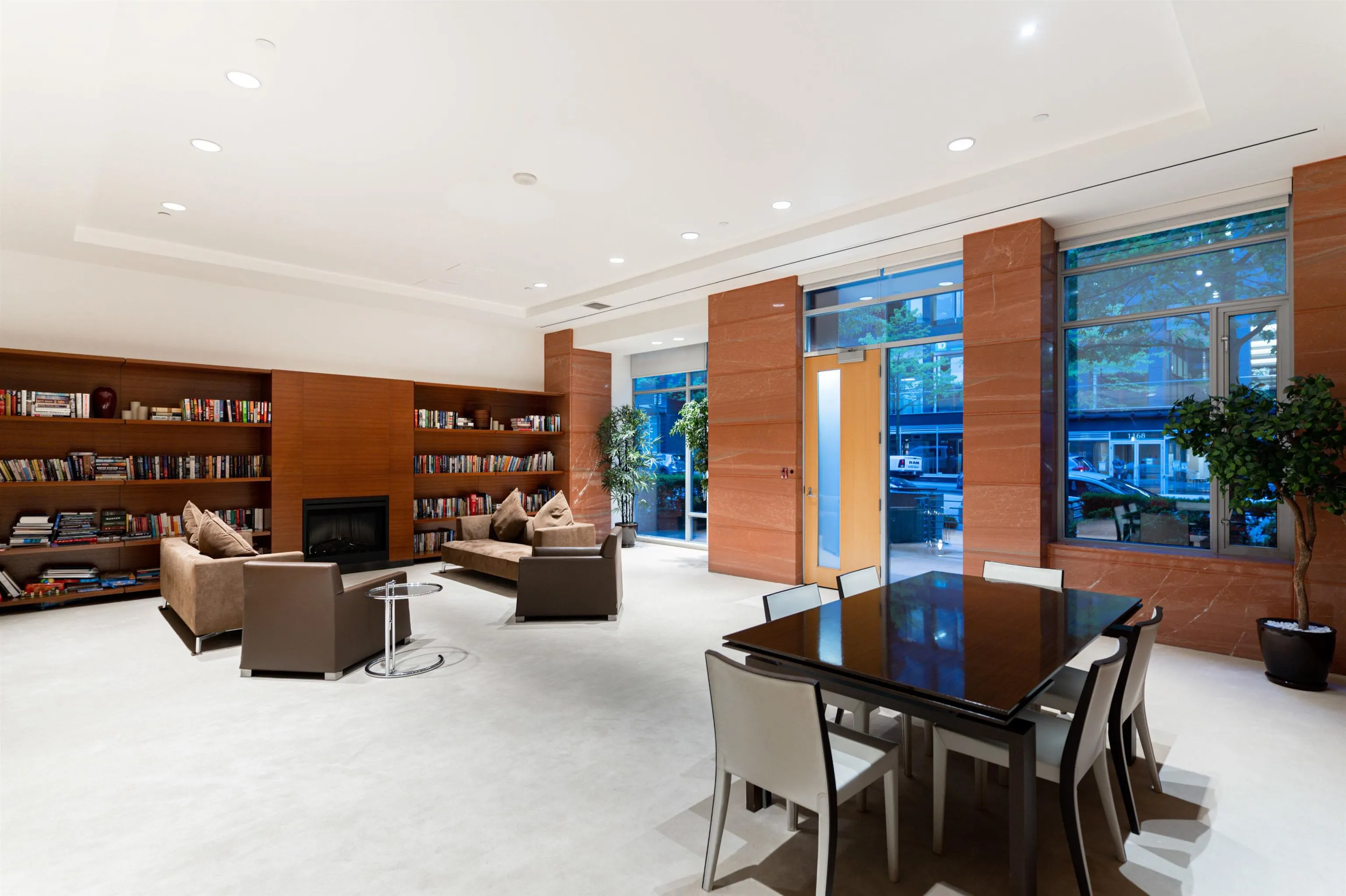 2101 1169 W Cordova Street