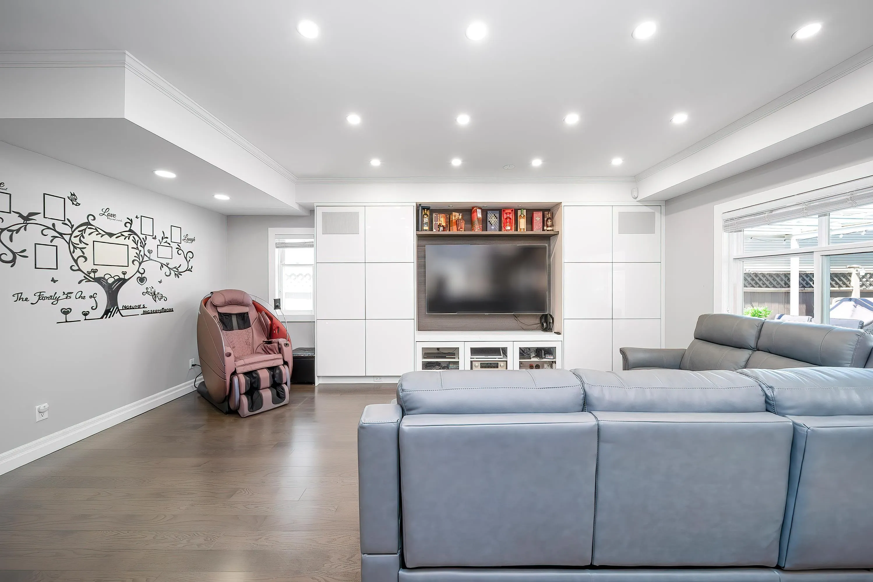10433 Shepherd Drive