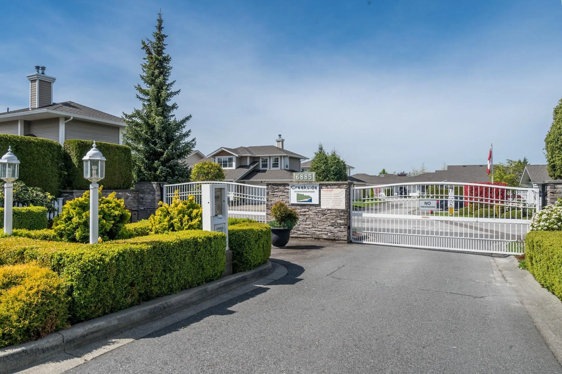 54 6885 184 Street