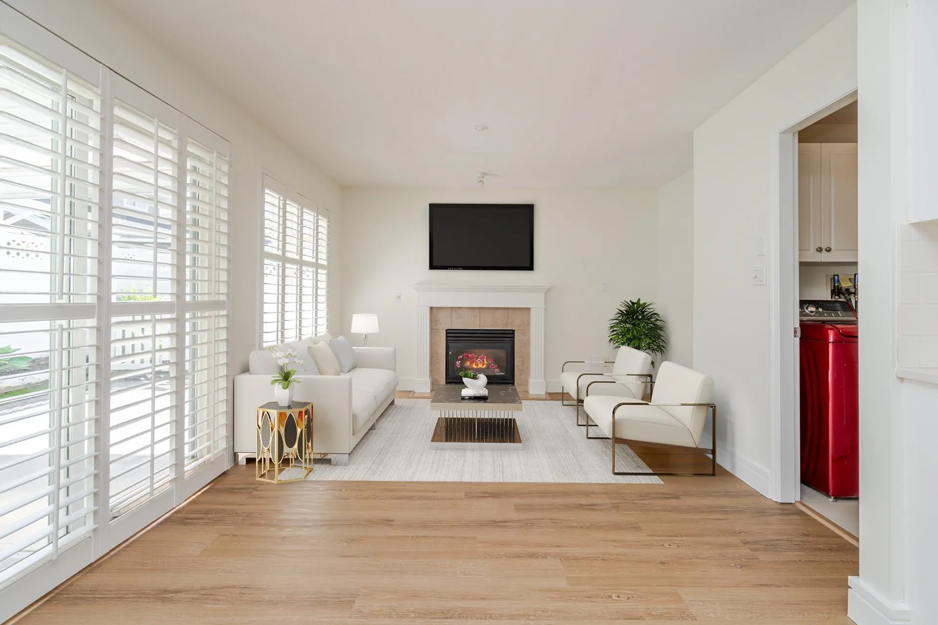 54 6885 184 Street