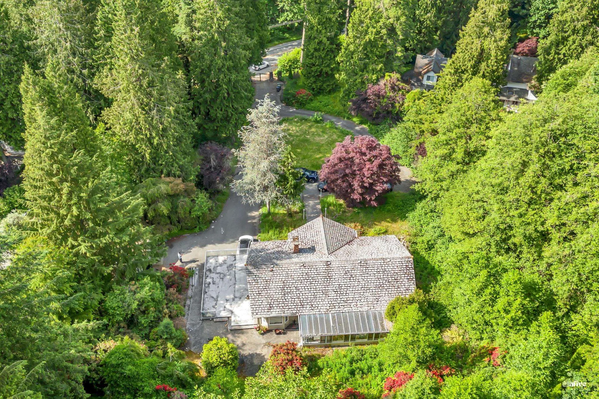 13838 Crescent Road