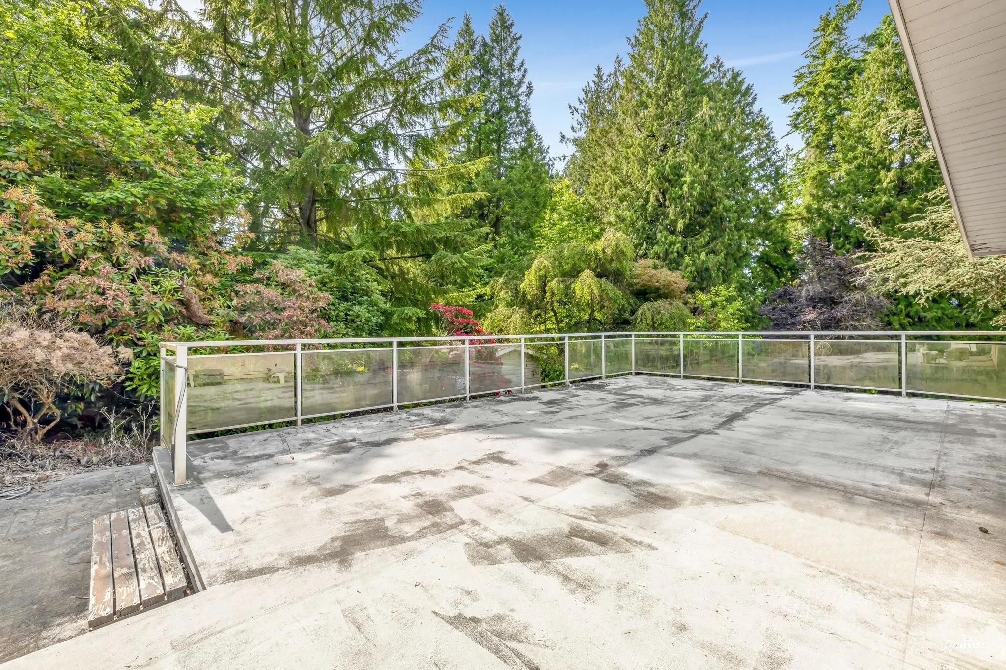 13838 Crescent Road