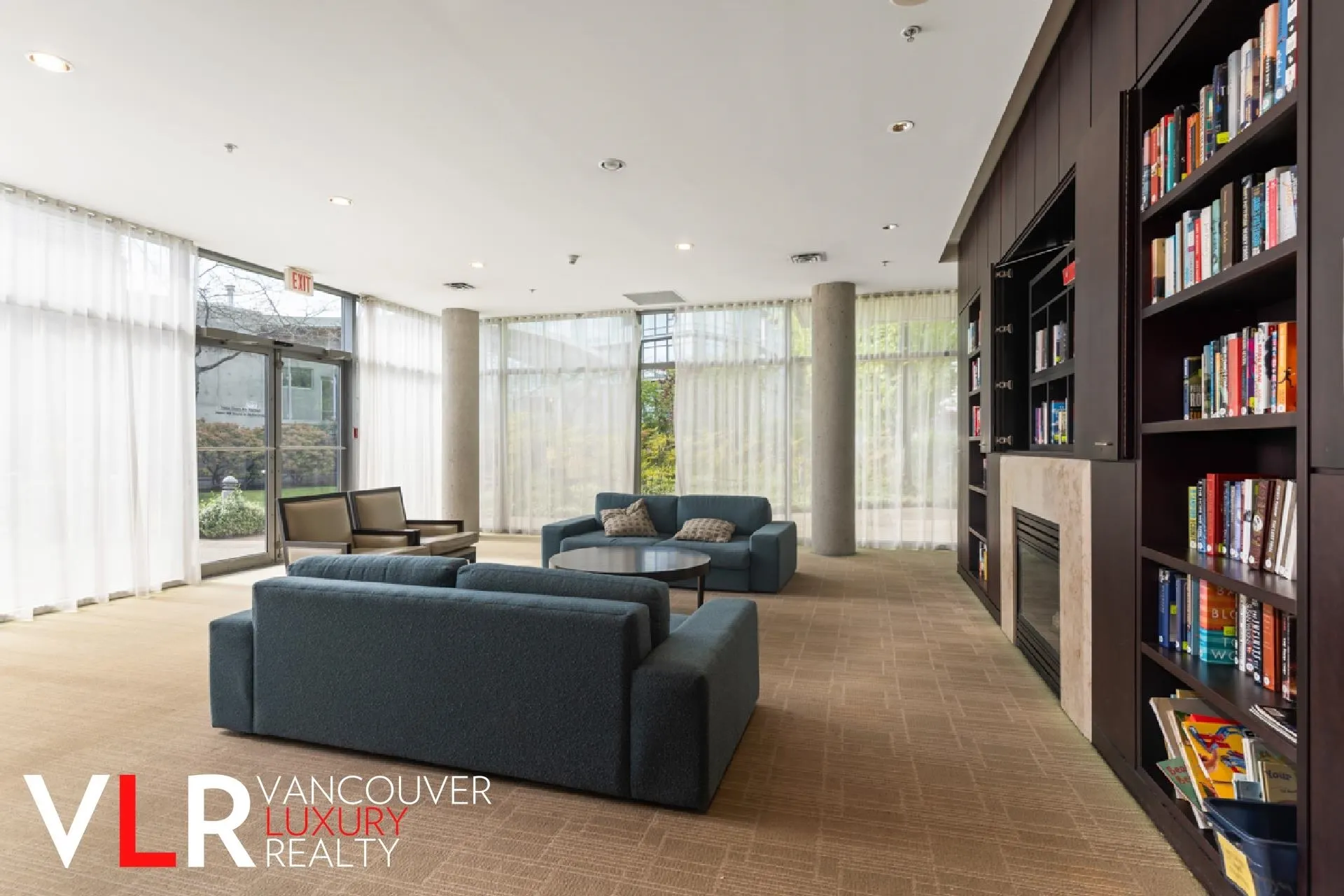 2607 455 Beach Crescent