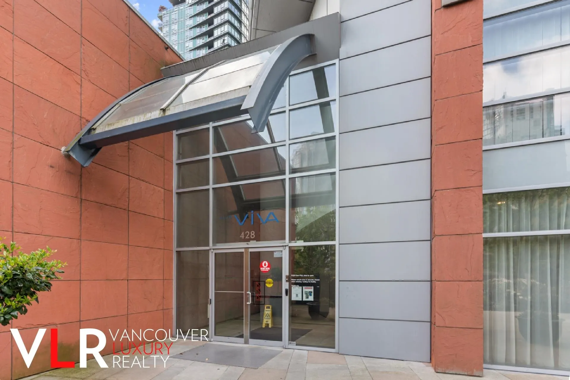 2607 455 Beach Crescent