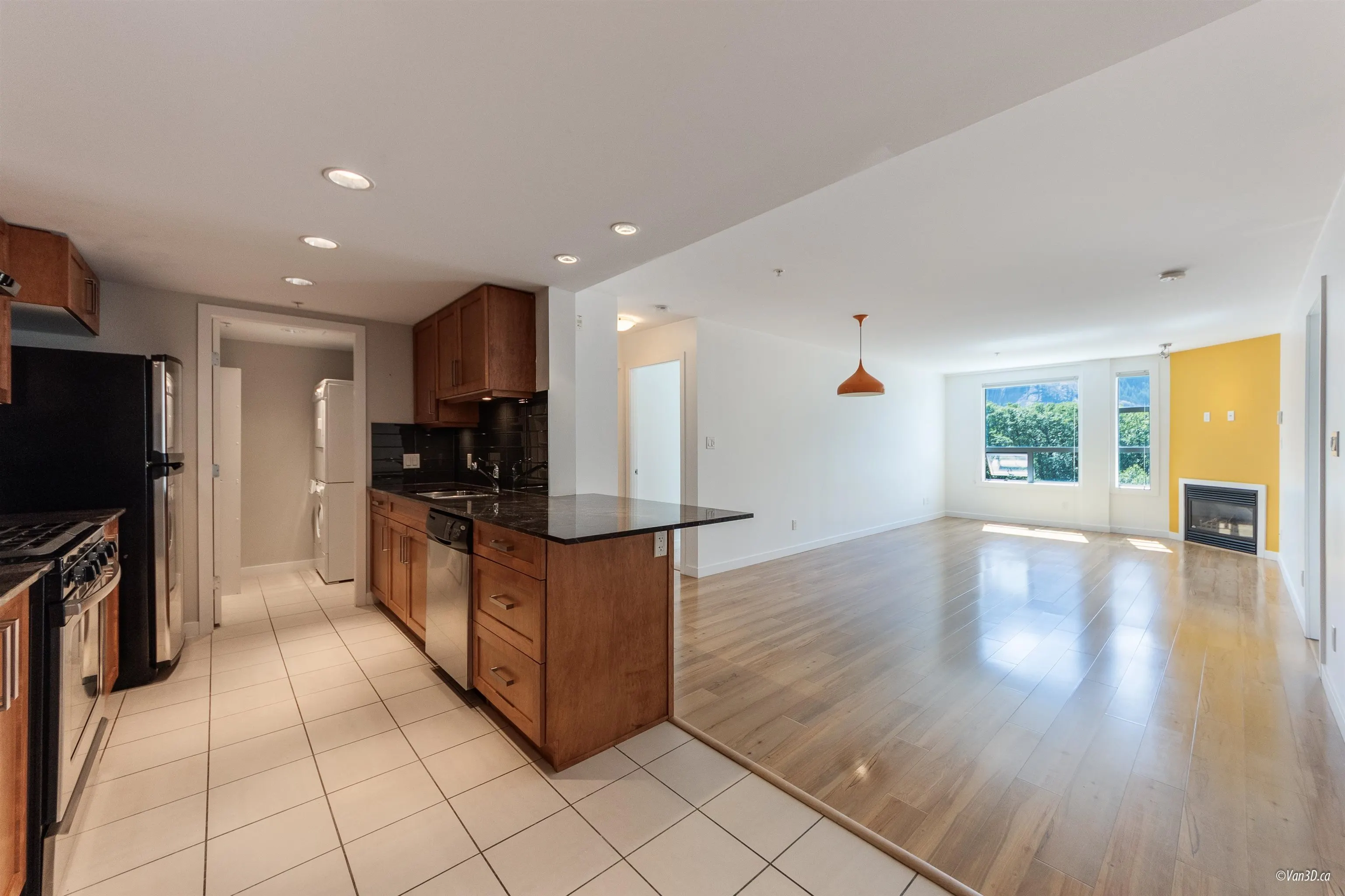 507 1212 Main Street