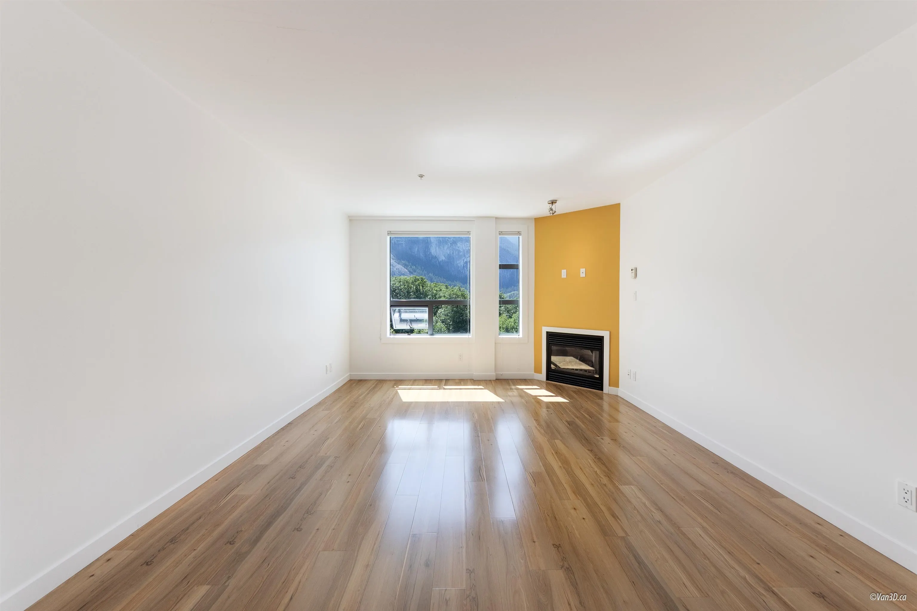 507 1212 Main Street