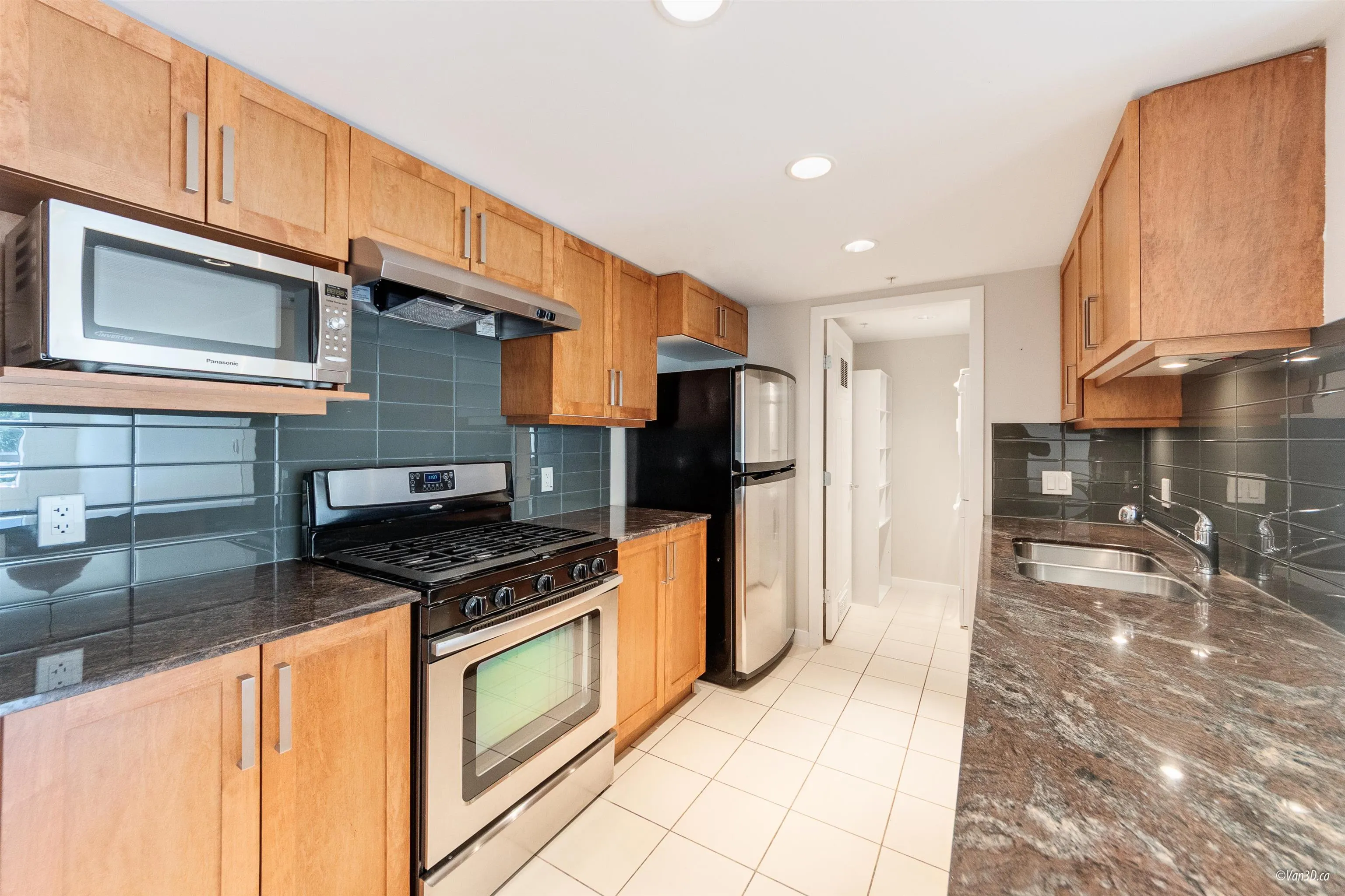 507 1212 Main Street