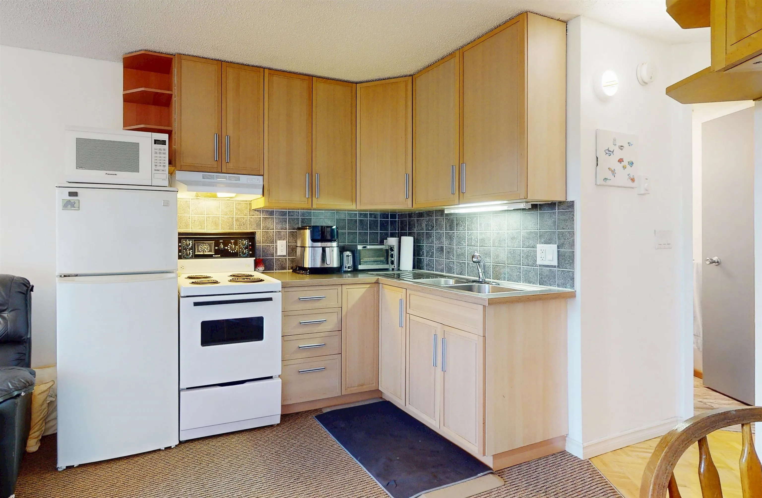 211 2109 Whistler Road
