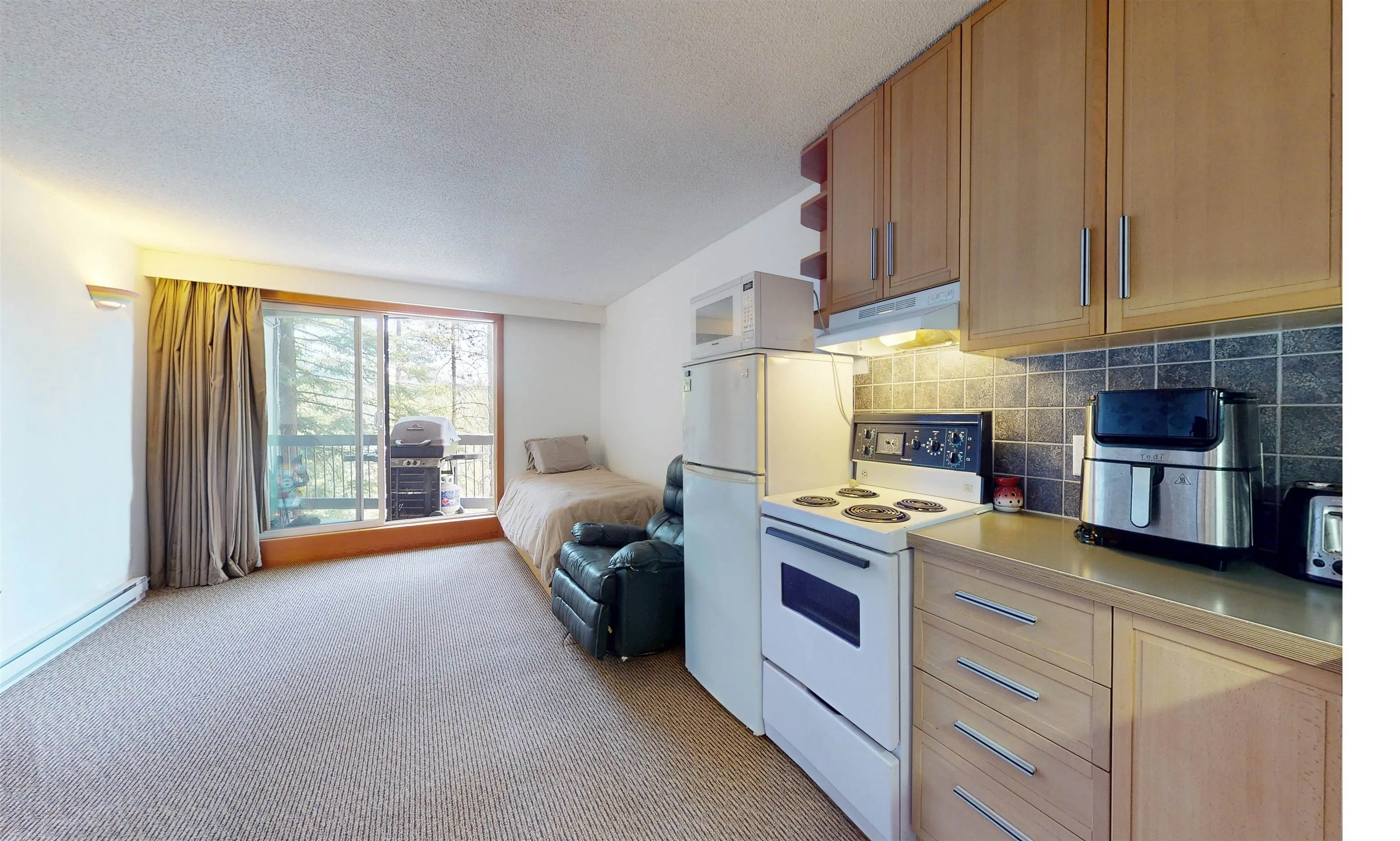 211 2109 Whistler Road