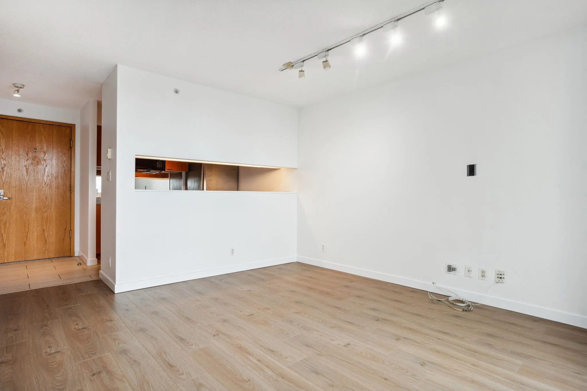 2503 1288 W Georgia Street