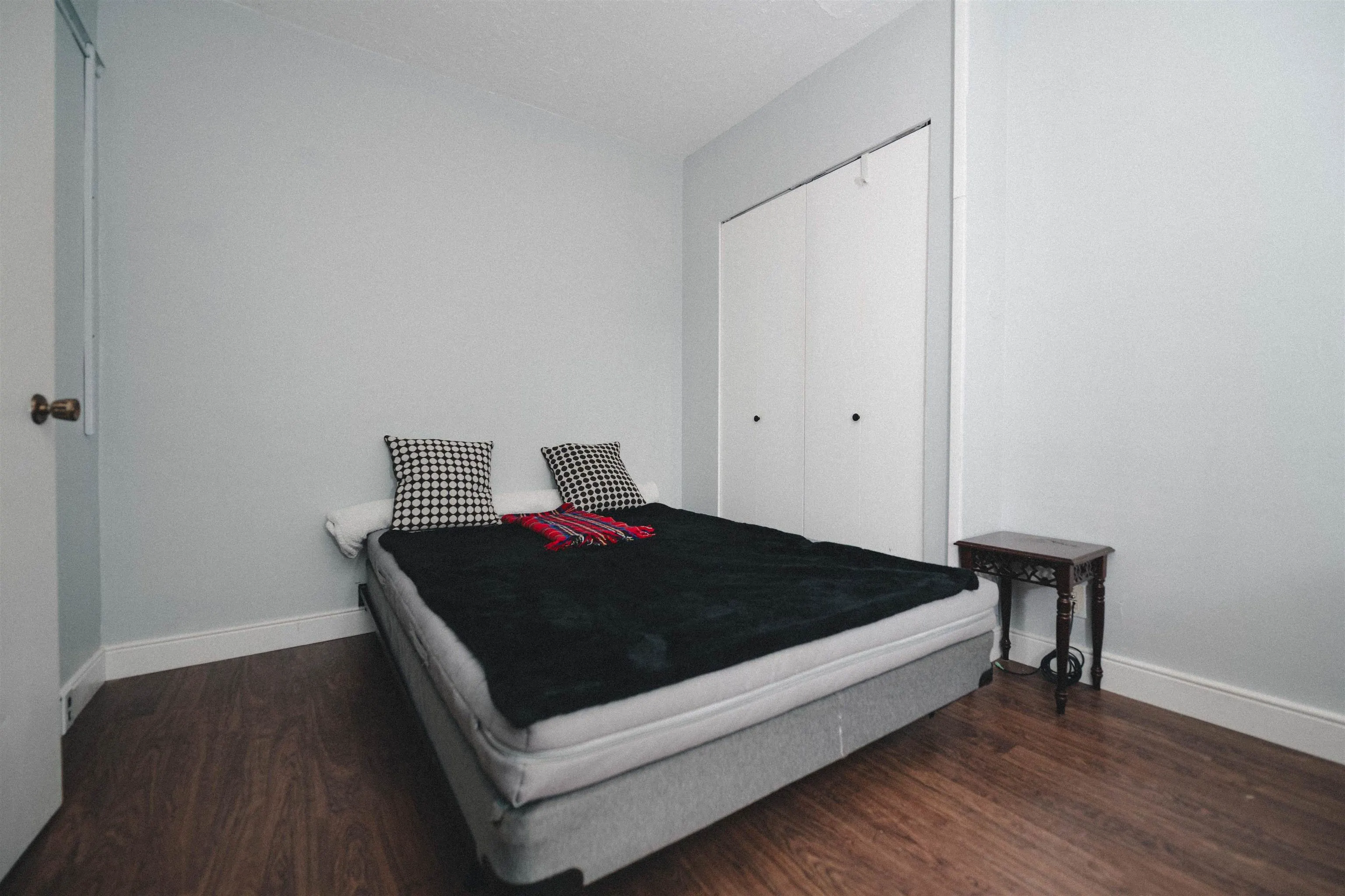 3439 Dundas Street